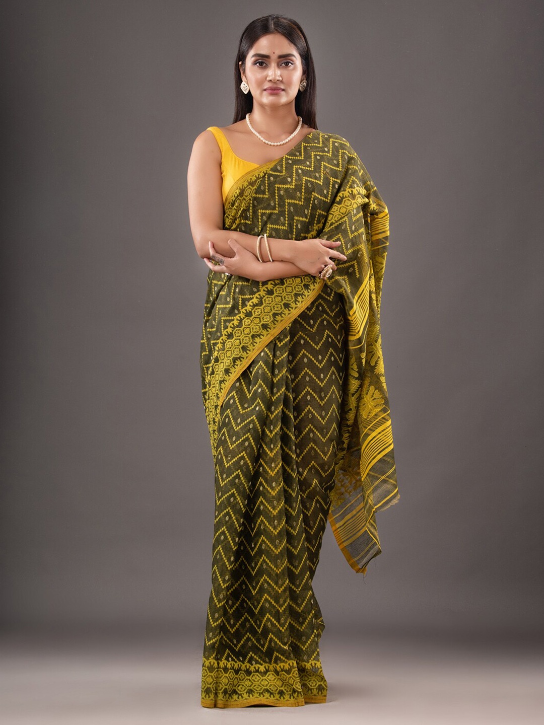 

Mitera Yellow & Brown Woven Design Silk Cotton Jamdani Saree