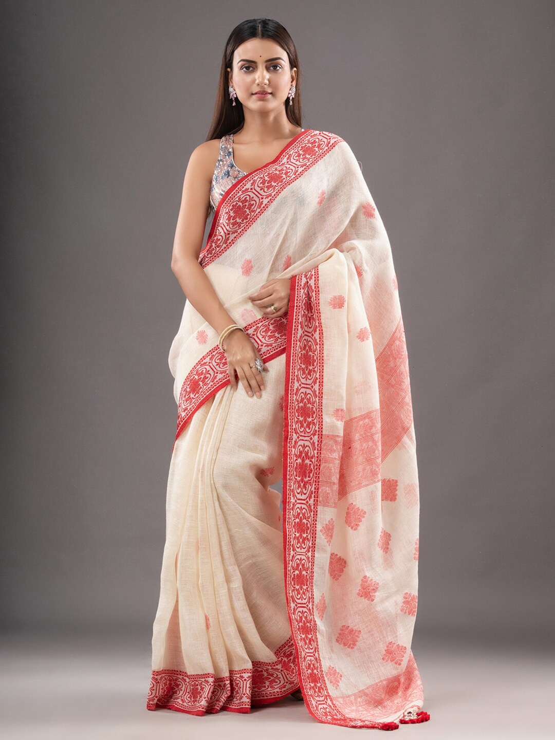 

Mitera Ethnic Motifs Woven Design Pure Linen Saree, Off white