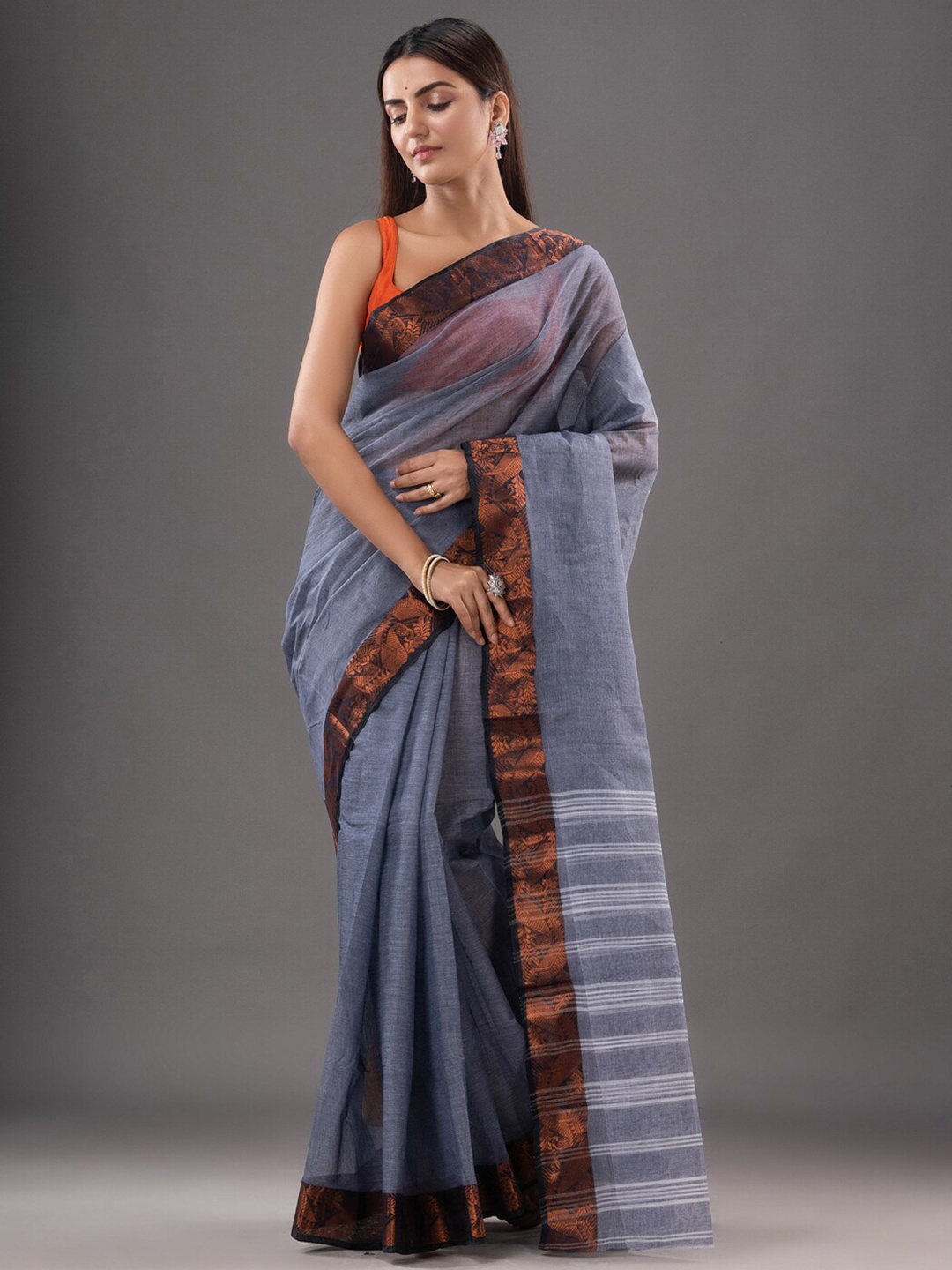 

Mitera Grey & Copper-Toned Zari Pure Cotton Taant Saree