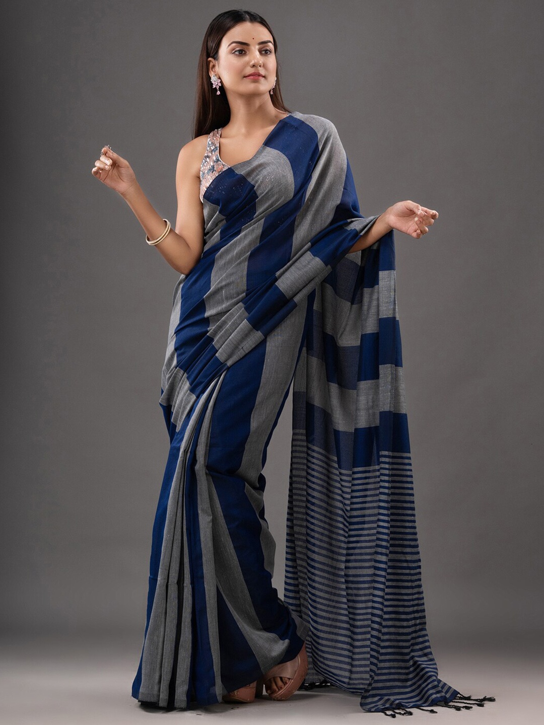 

Mitera Striped Pure Cotton Saree, Blue