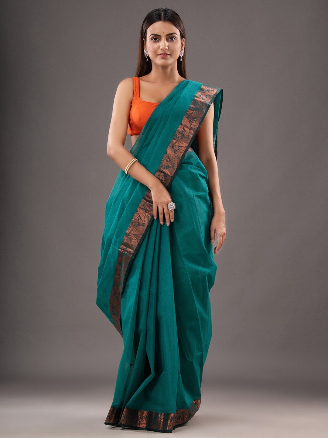 

Mitera Teal & Gold-Toned Zari Pure Cotton Taant Saree