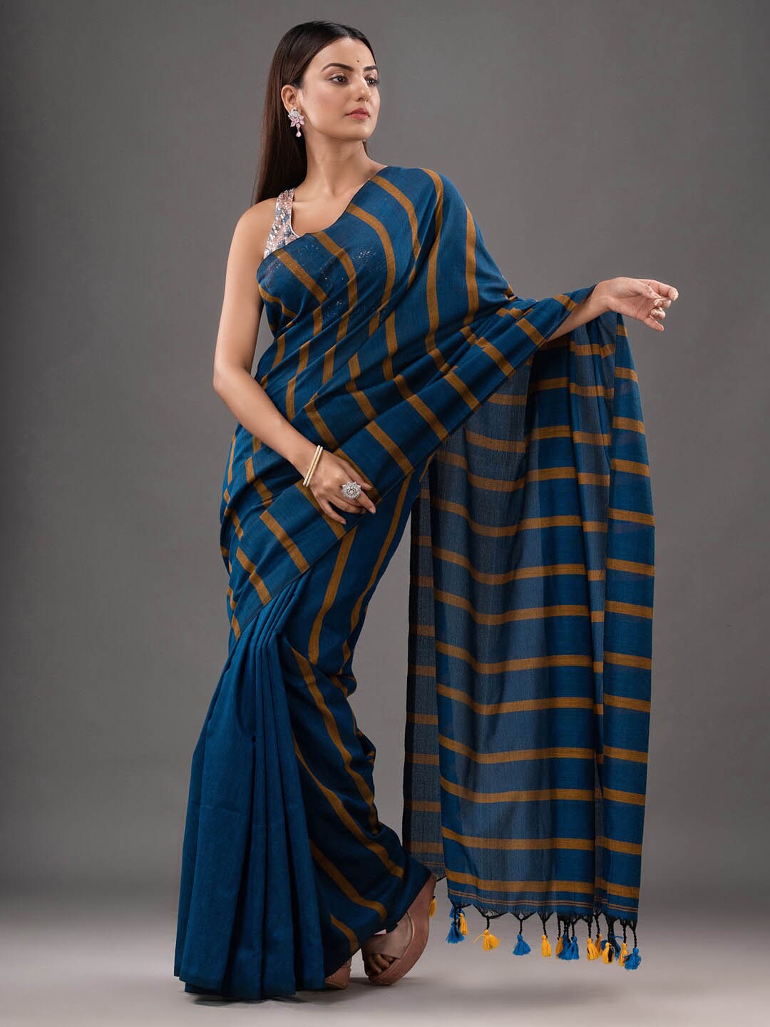 

Mitera Striped Pure Cotton Saree, Teal