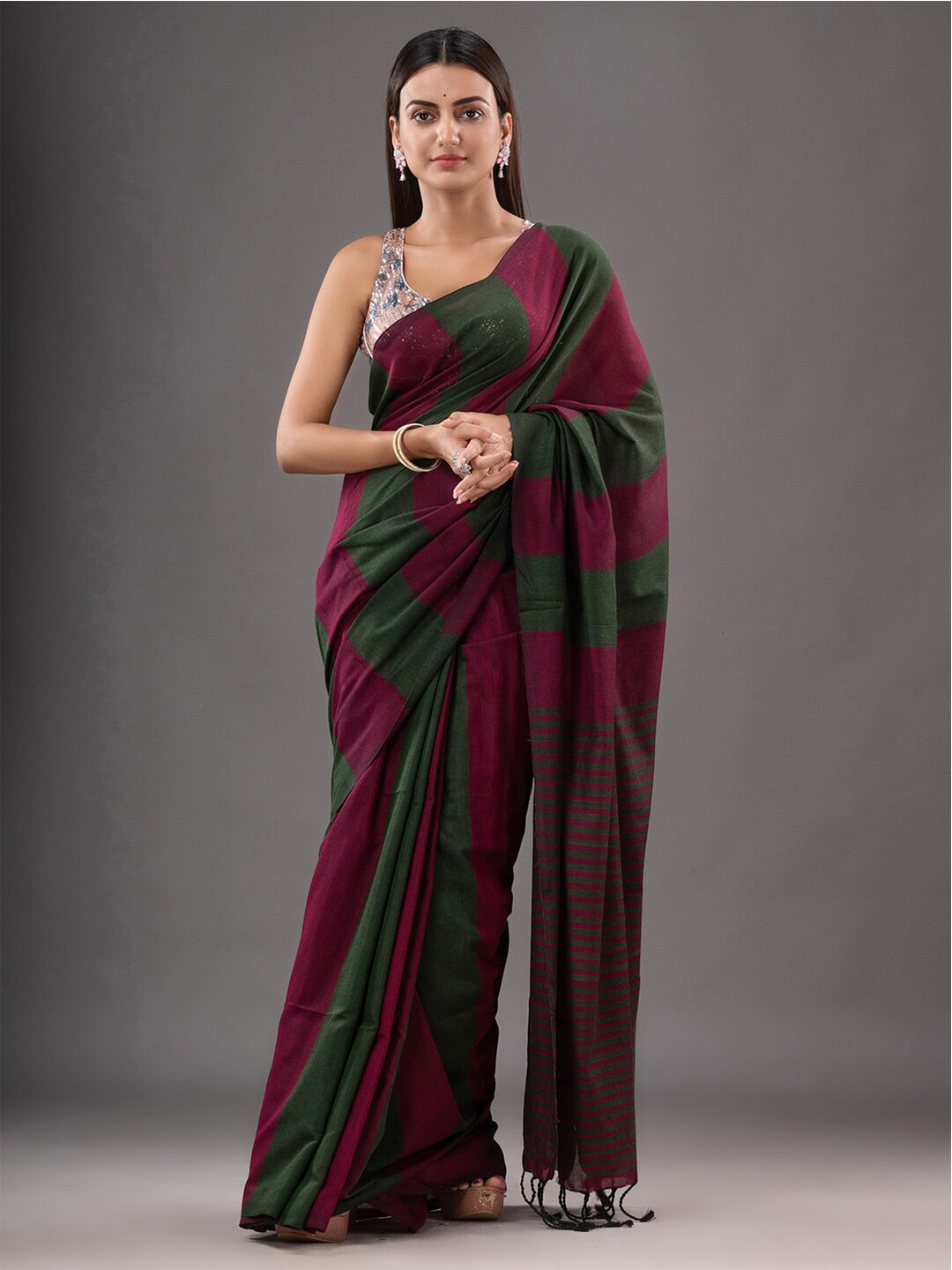 

Mitera Burgundy & Green Colourblocked Pure Cotton Saree