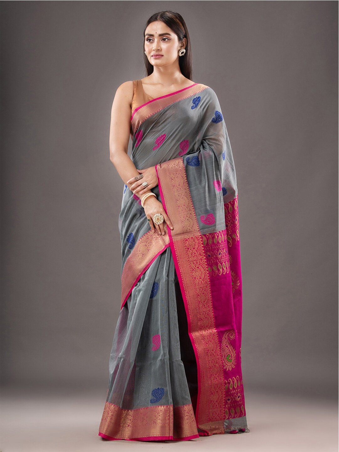 

Mitera Grey & Pink Paisley Woven Design Zari Silk Cotton Saree