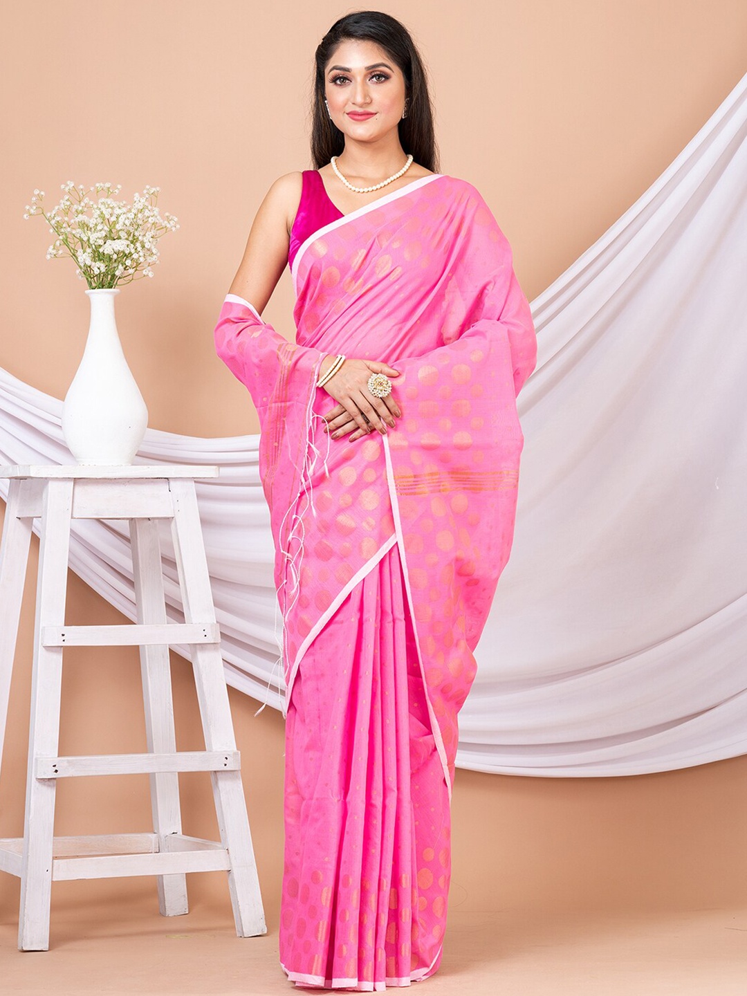 

Laa Calcutta Woven Design Zari Silk Cotton Saree, Pink