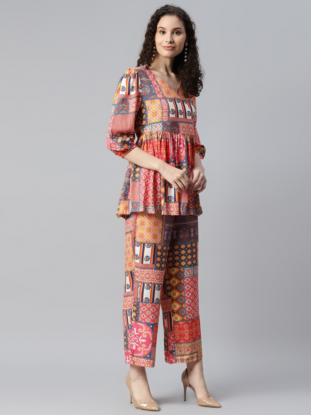 

DEEBACO Geometric Printed V-neck Top with Trouser, Orange