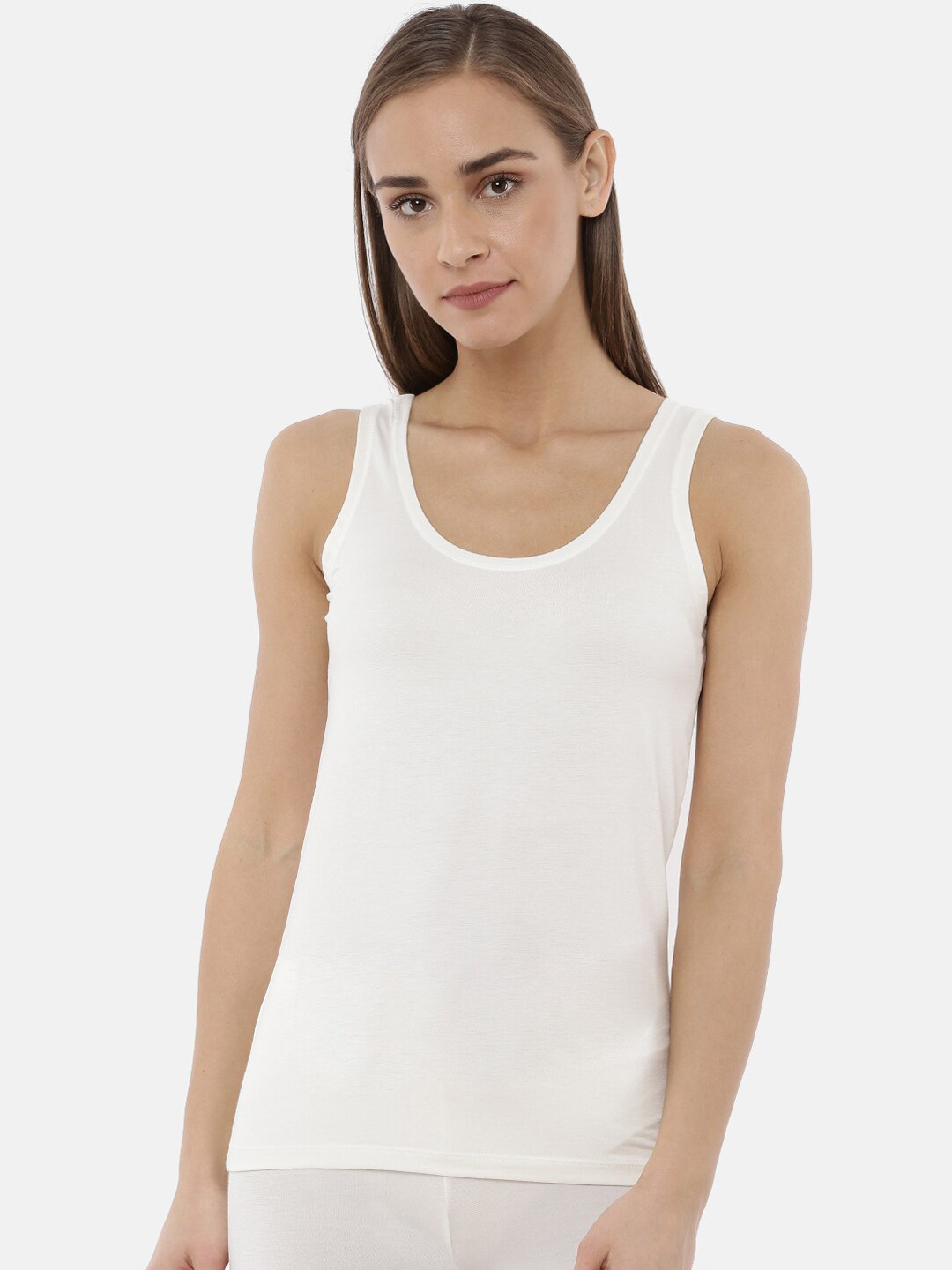 

Macrowoman W-Series Deep Neck Thermal Camisole, Off white