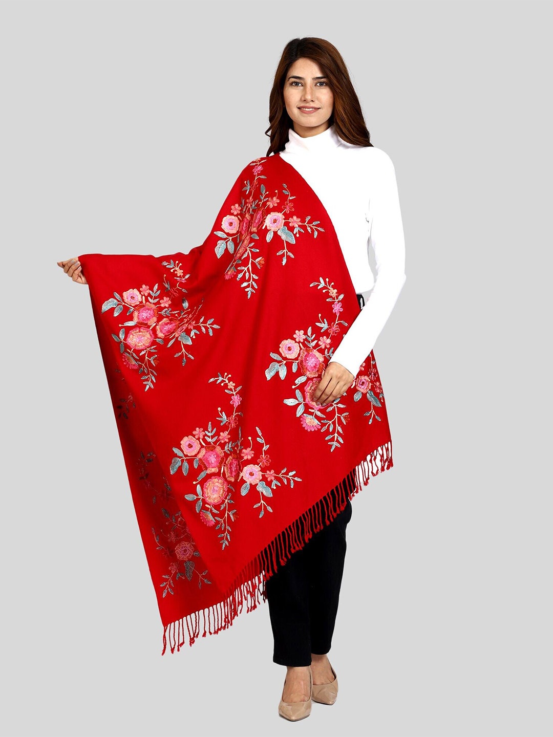 

SWI Stylish Floral Embroidered Tasselled Stole, Maroon