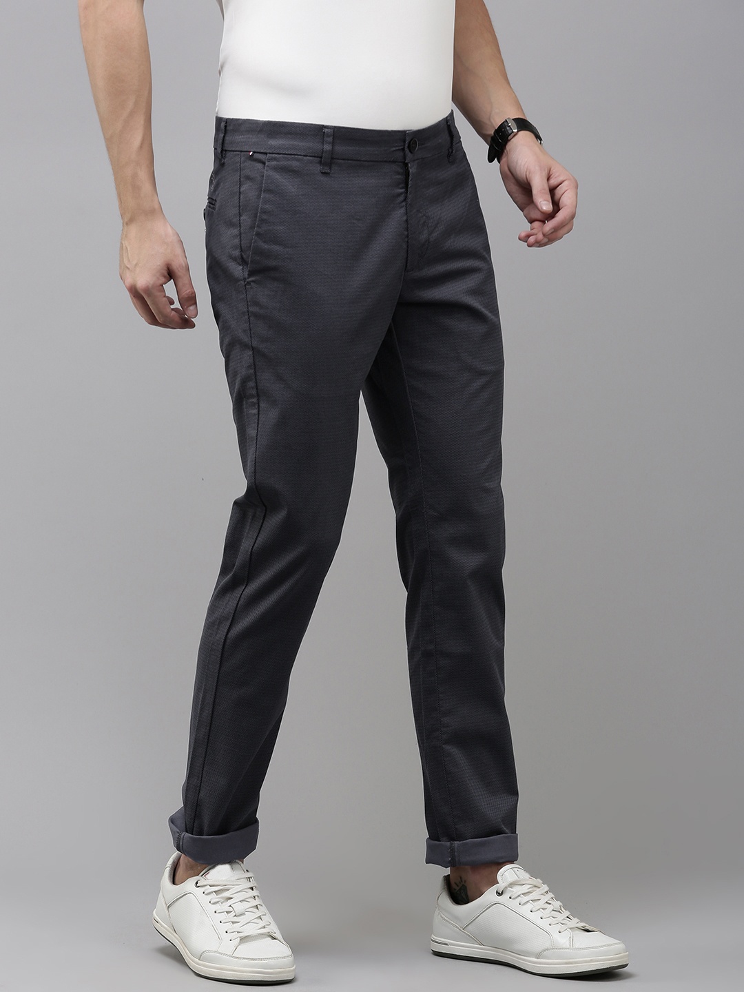 

U.S. Polo Assn. Men Textured Slim Fit Chinos Trousers, Grey