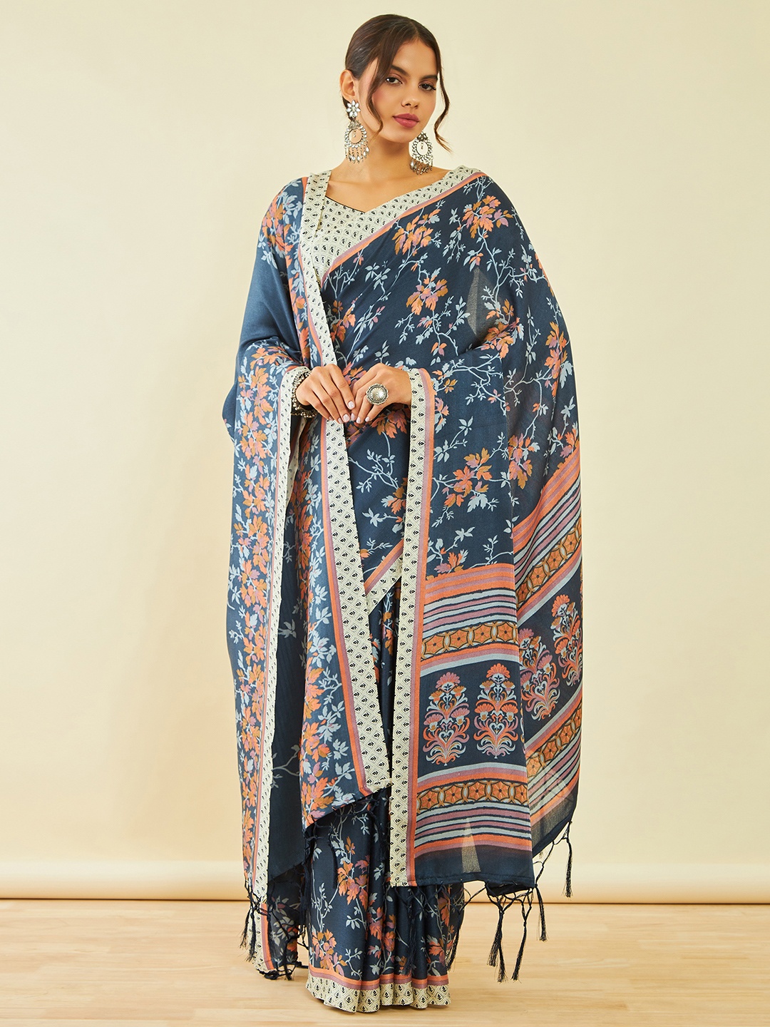 

Soch Floral Printed Saree With Shawl, Navy blue