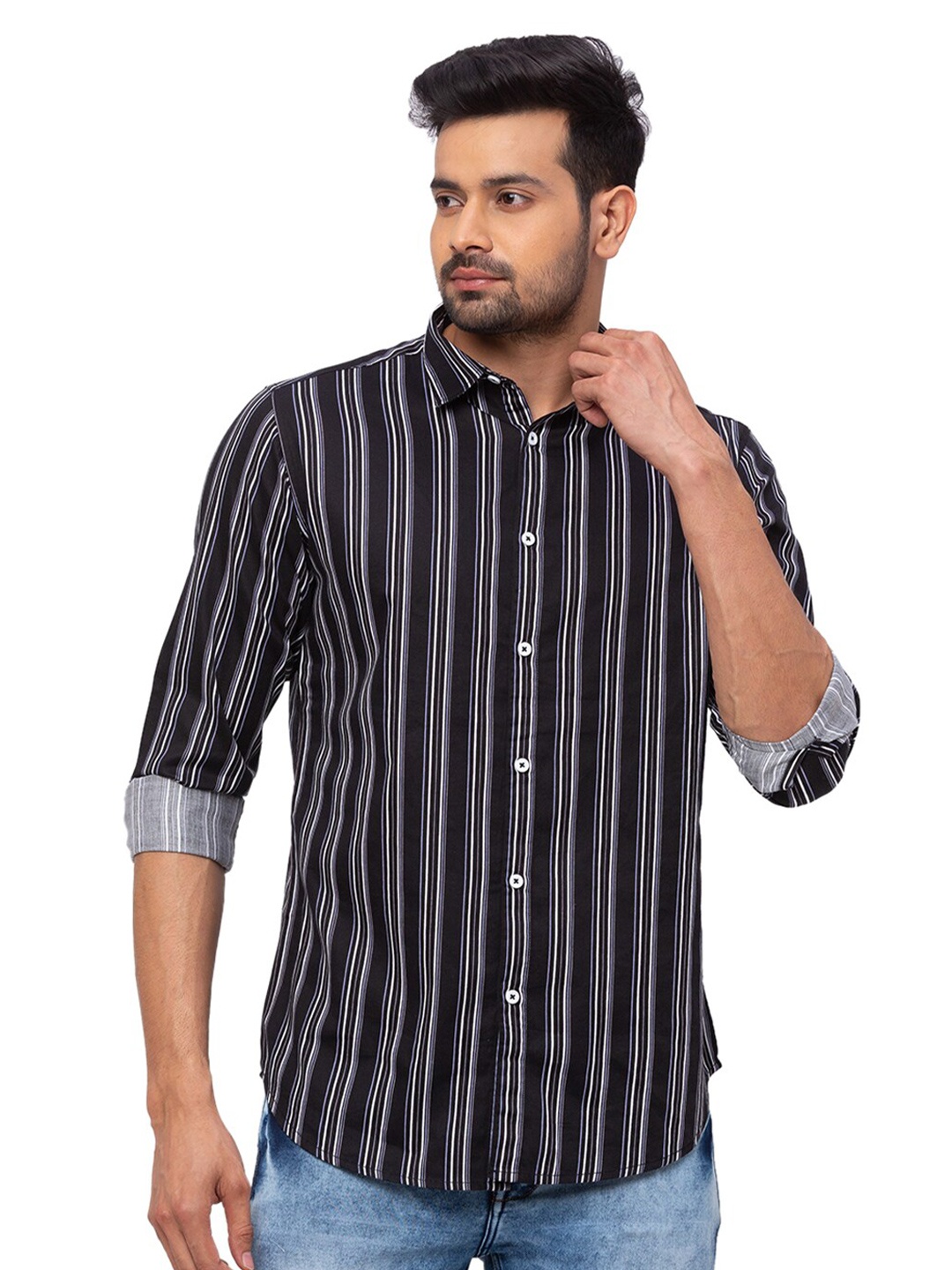 

SNX Classic Tailored Fit Opaque Vertical Stripes Pure Cotton Casual Shirt, Black