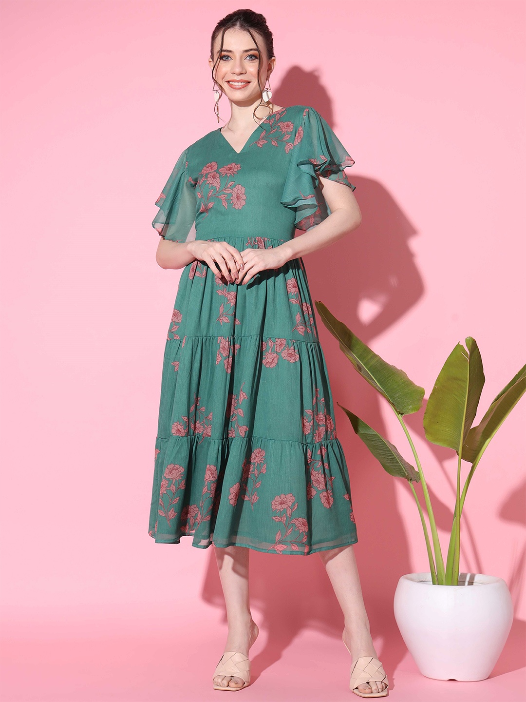 

Vbuyz Floral Printed Flutter Sleeve Tiered Midi Dress, Green