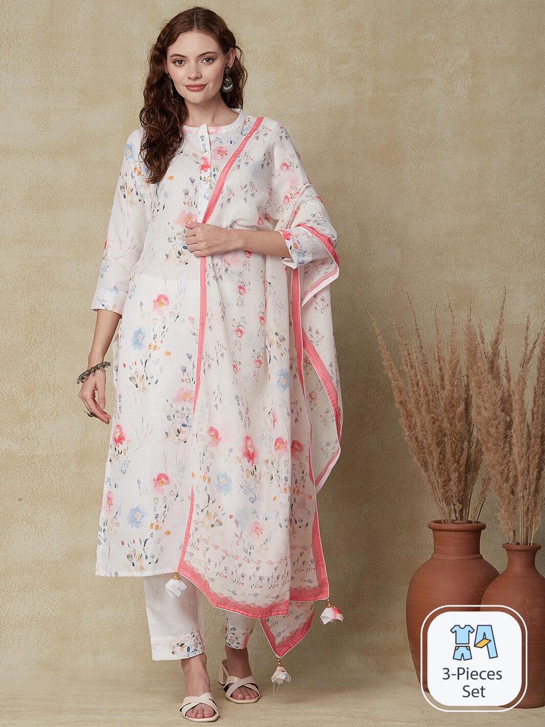 

FASHOR Floral Printed Linen Kurta with Trousers & With Dupatta, Off white