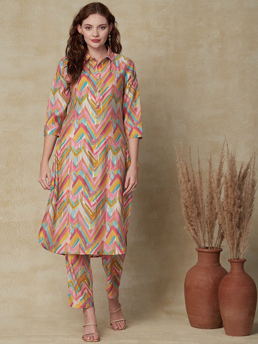 

FASHOR Pink Chevron Printed Kurta With Trousers