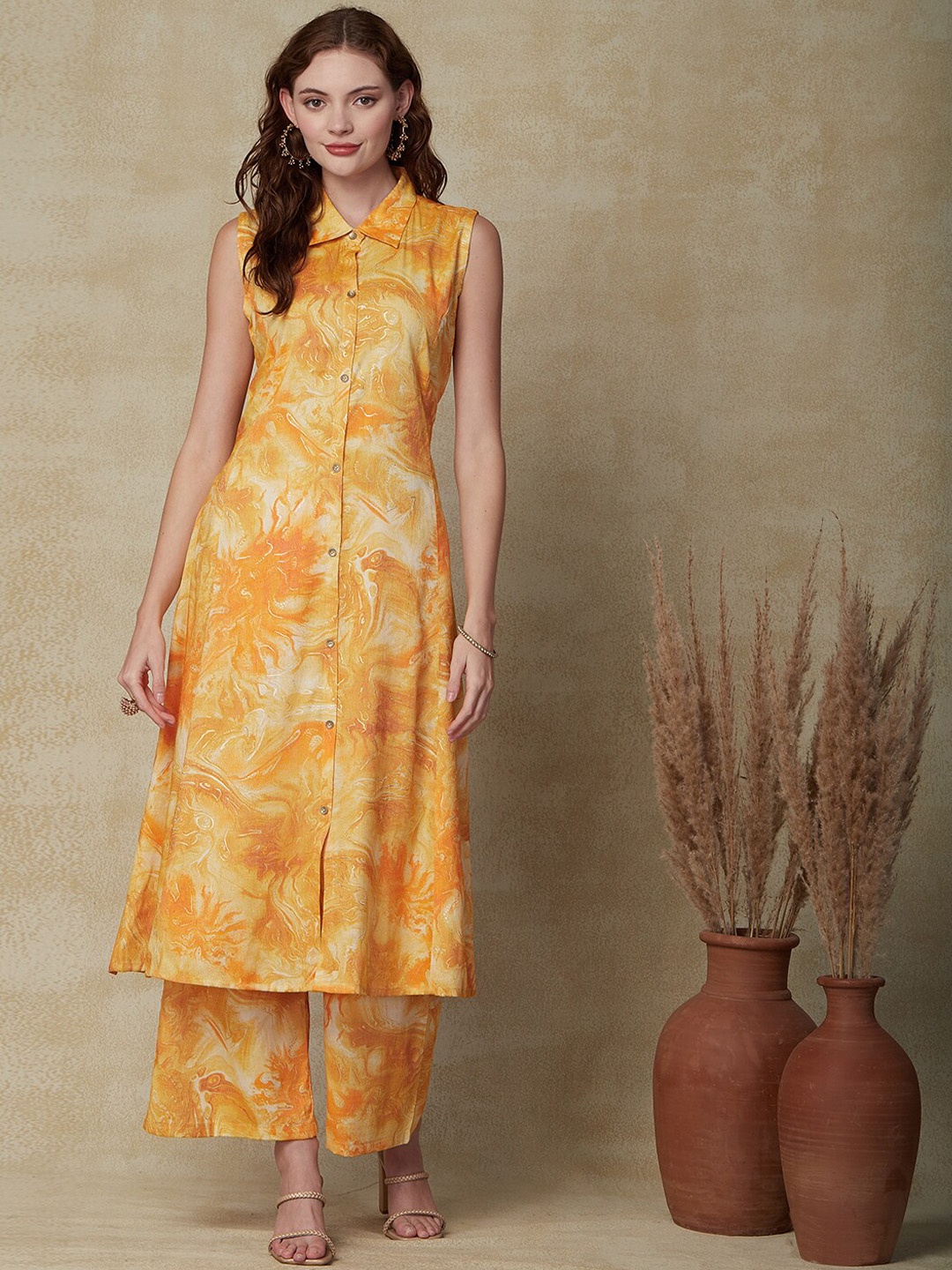 

FASHOR Abstract Printed A Line Kurta With Palazzos, Yellow