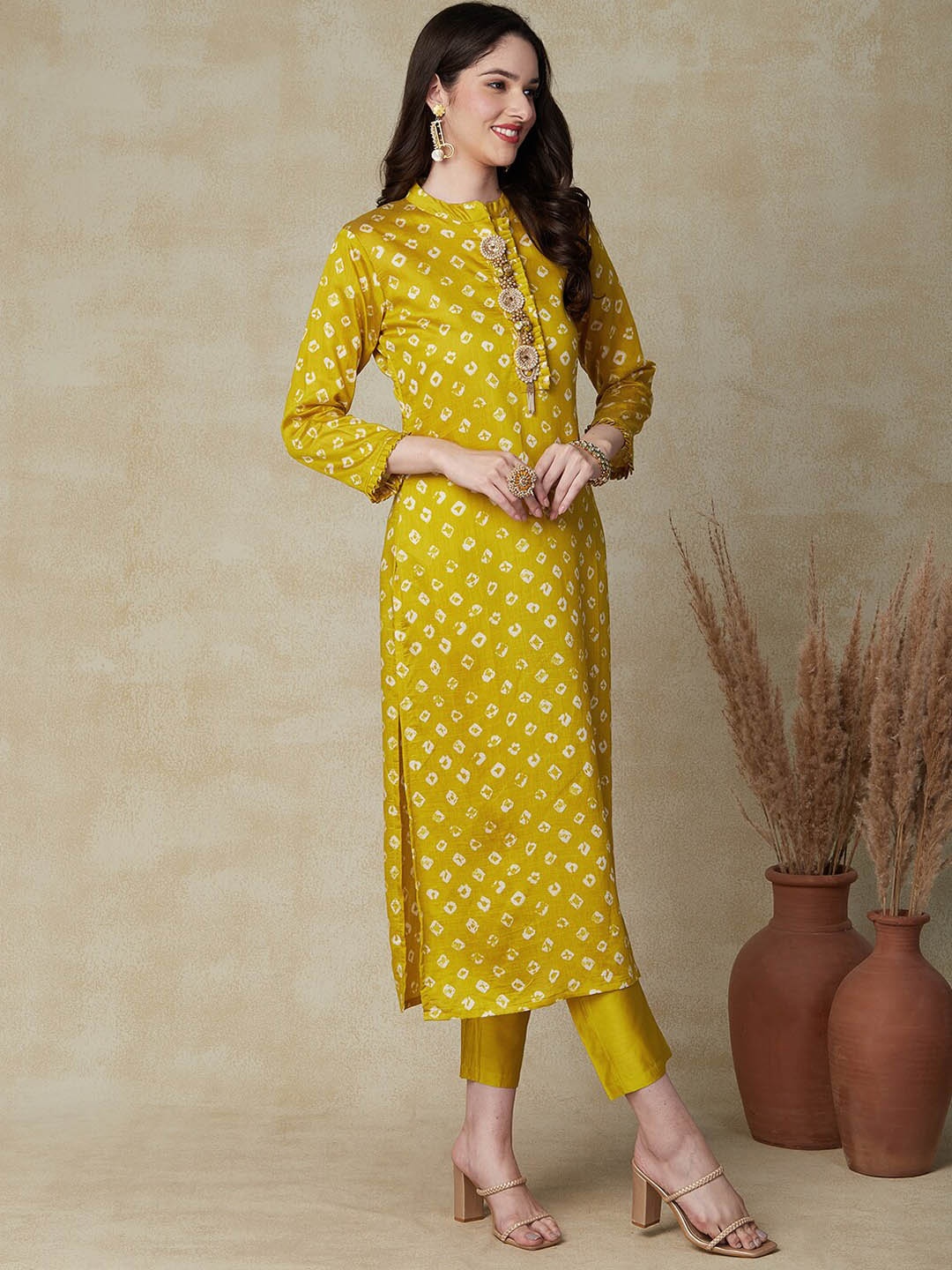 

FASHOR Bandhani Printed Beads and Stones Kurta with Trousers, Mustard