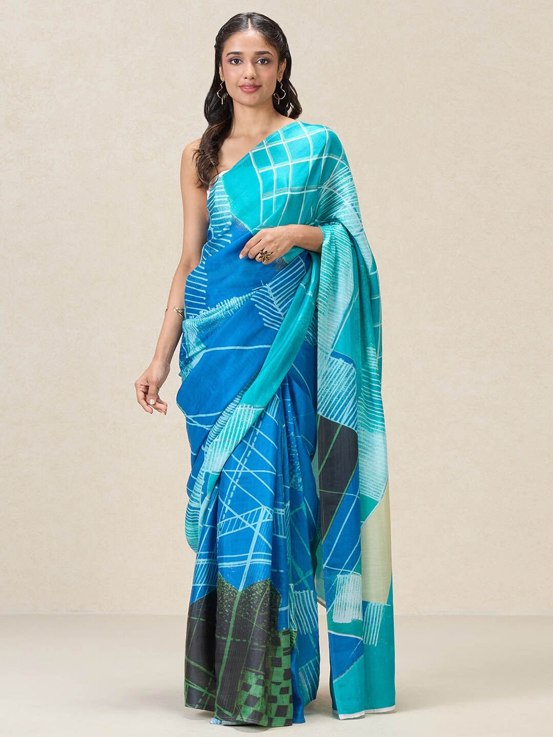 

navyasa by liva Geometric Printed Liva Saree, Blue