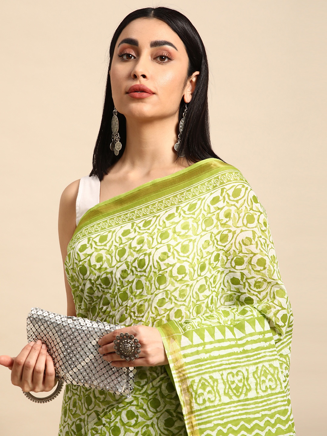 

SHANVIKA Floral Pure Cotton Maheshwari Saree, Green