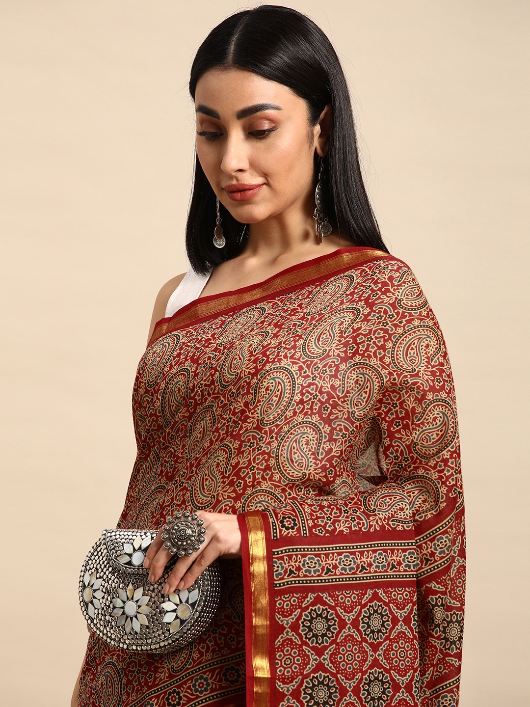 

SHANVIKA Ajrak Zari Pure Cotton Maheshwari Saree, Red