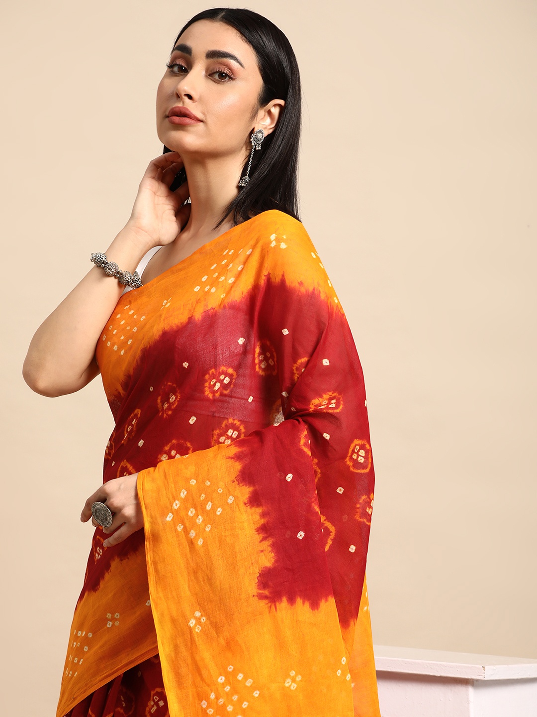 

SHANVIKA Printed Pure Cotton Bandhani Saree, Maroon