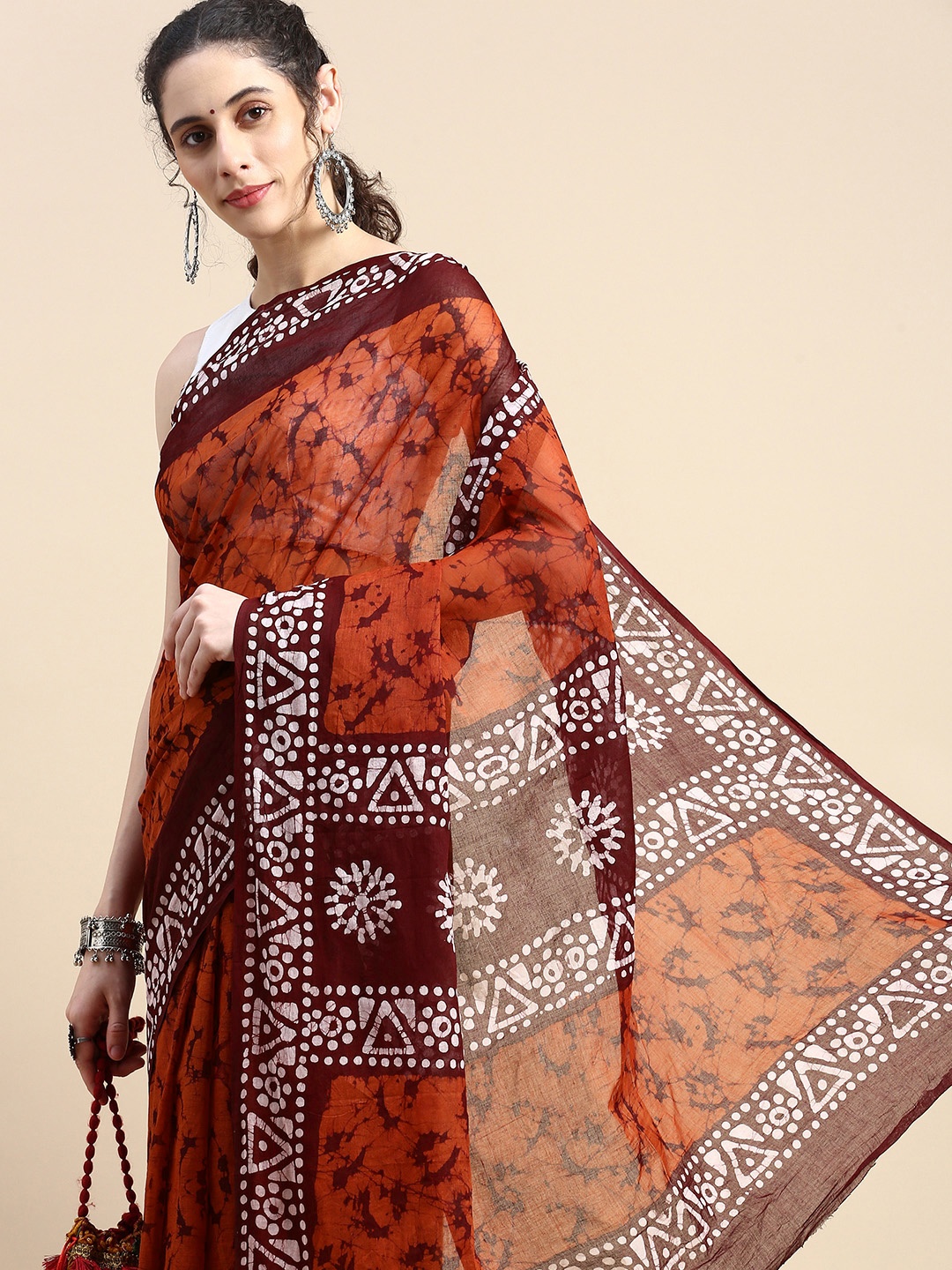 

SHANVIKA Batik Pure Cotton Block Print Saree, Rust