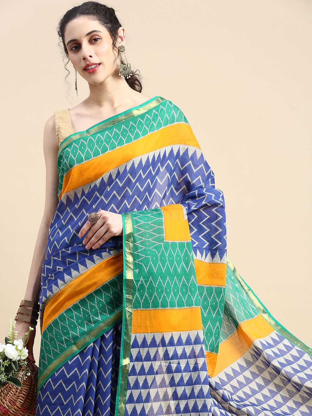 

SHANVIKA Geometric Printed Pure Cotton Saree, Blue