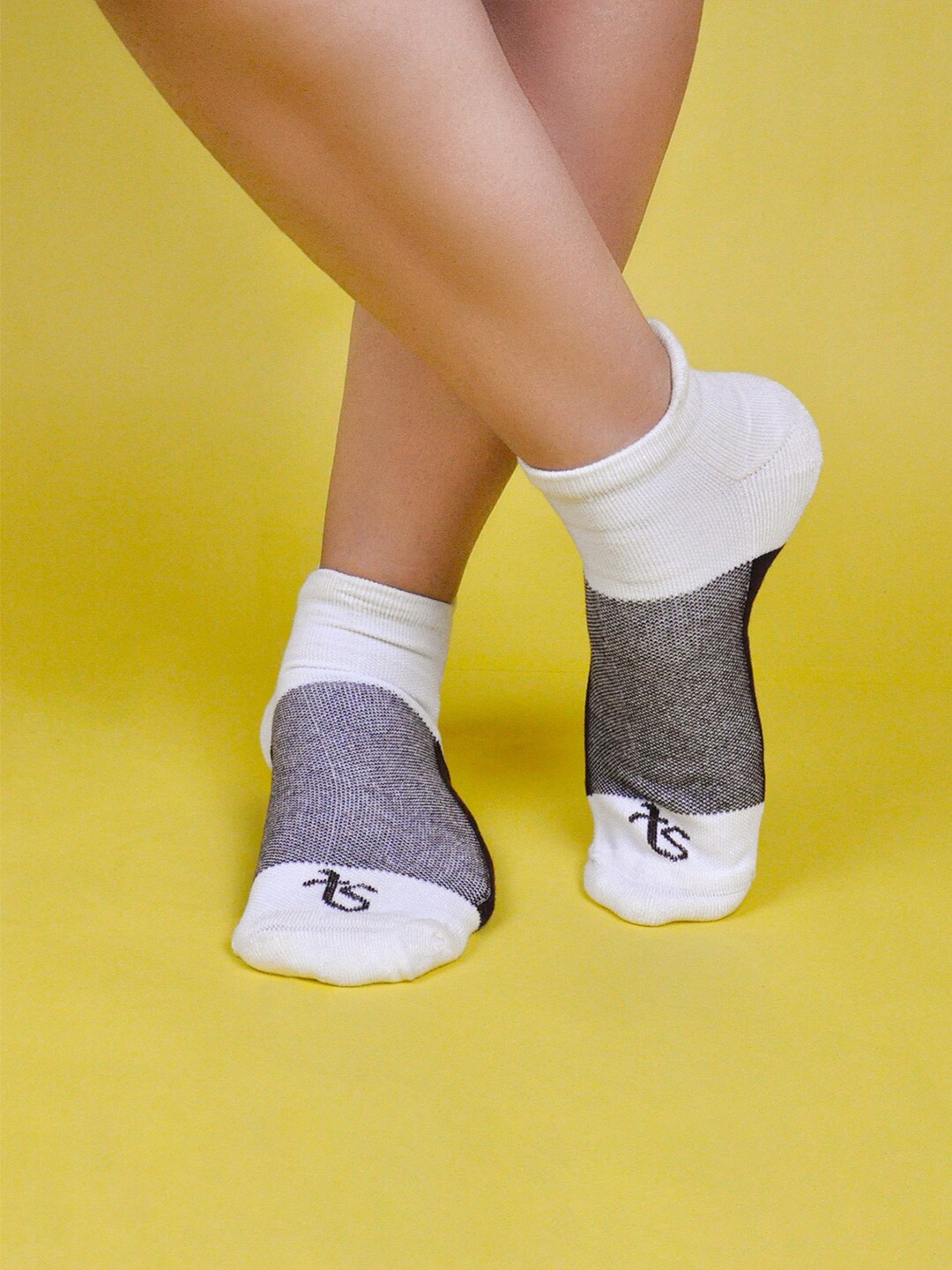

TalkingSox Unisex Pack Of 6 Patterned Ankle Length Socks, White