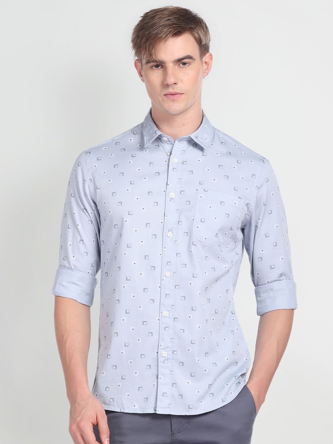 

Flying Machine Men Blue Slim Fit Opaque Printed Casual Shirt