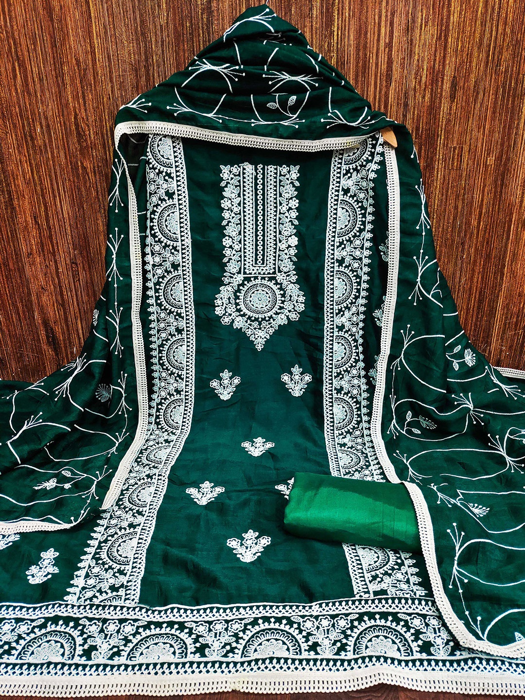 

MANVAA Floral Embroidered Unstitched Dress Material, Sea green