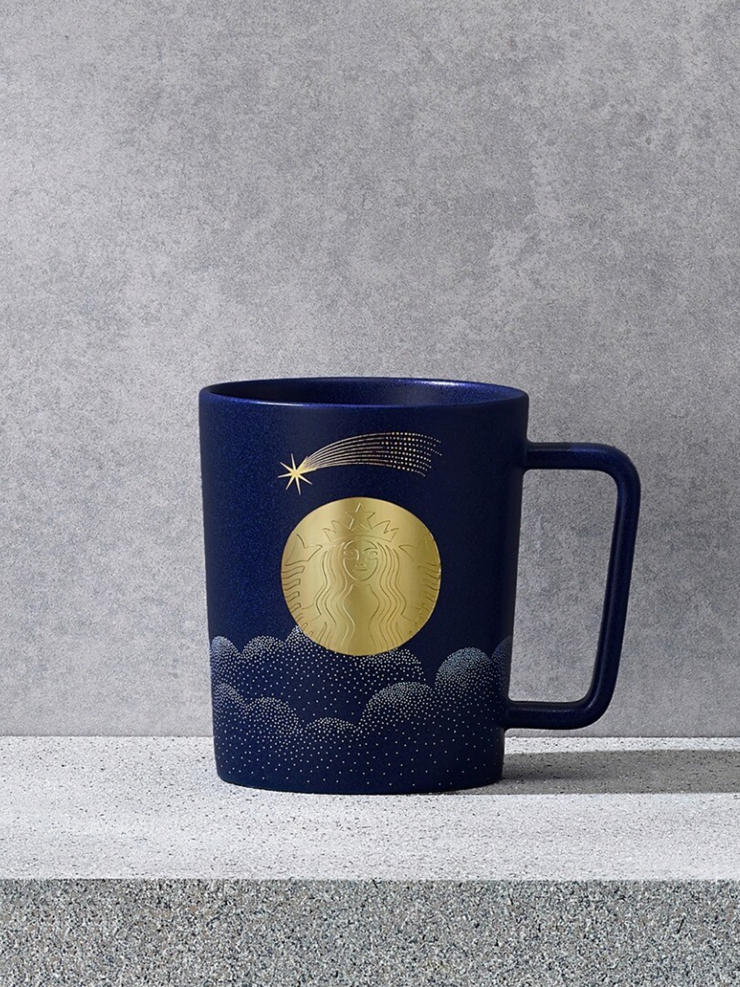 

Starbucks Autumn Blue & Gold Toned Printed Ceramic Glossy Mugs - 414 ML