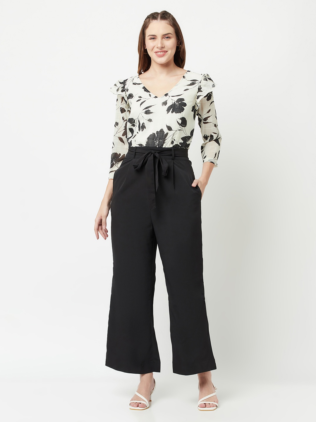 

SQew Floral Printed Waist Tie-Ups Jumpsuit, White