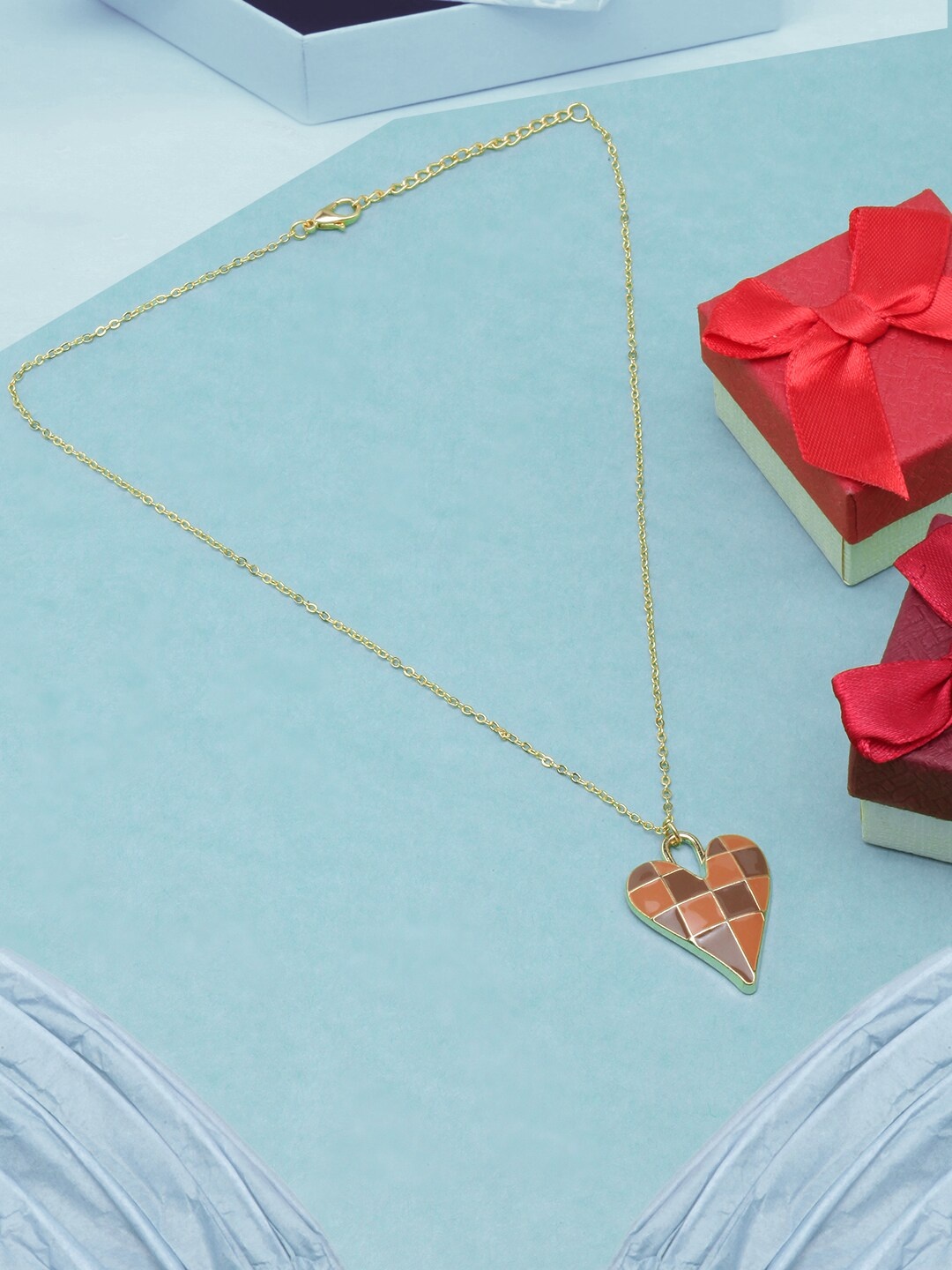 

Stylecast X KPOP Gold-Plated Heart Shaped Enamelled Chains