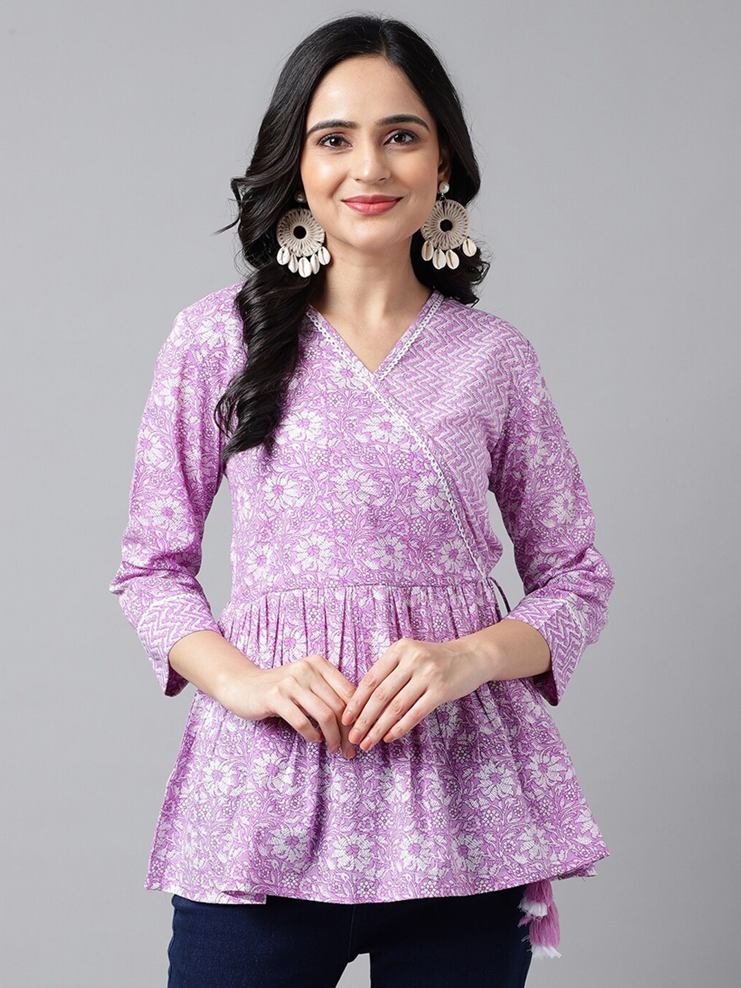 

Neemiya Floral Printed V-Neck Pure Cotton A-Line Pleated Kurti, Lavender