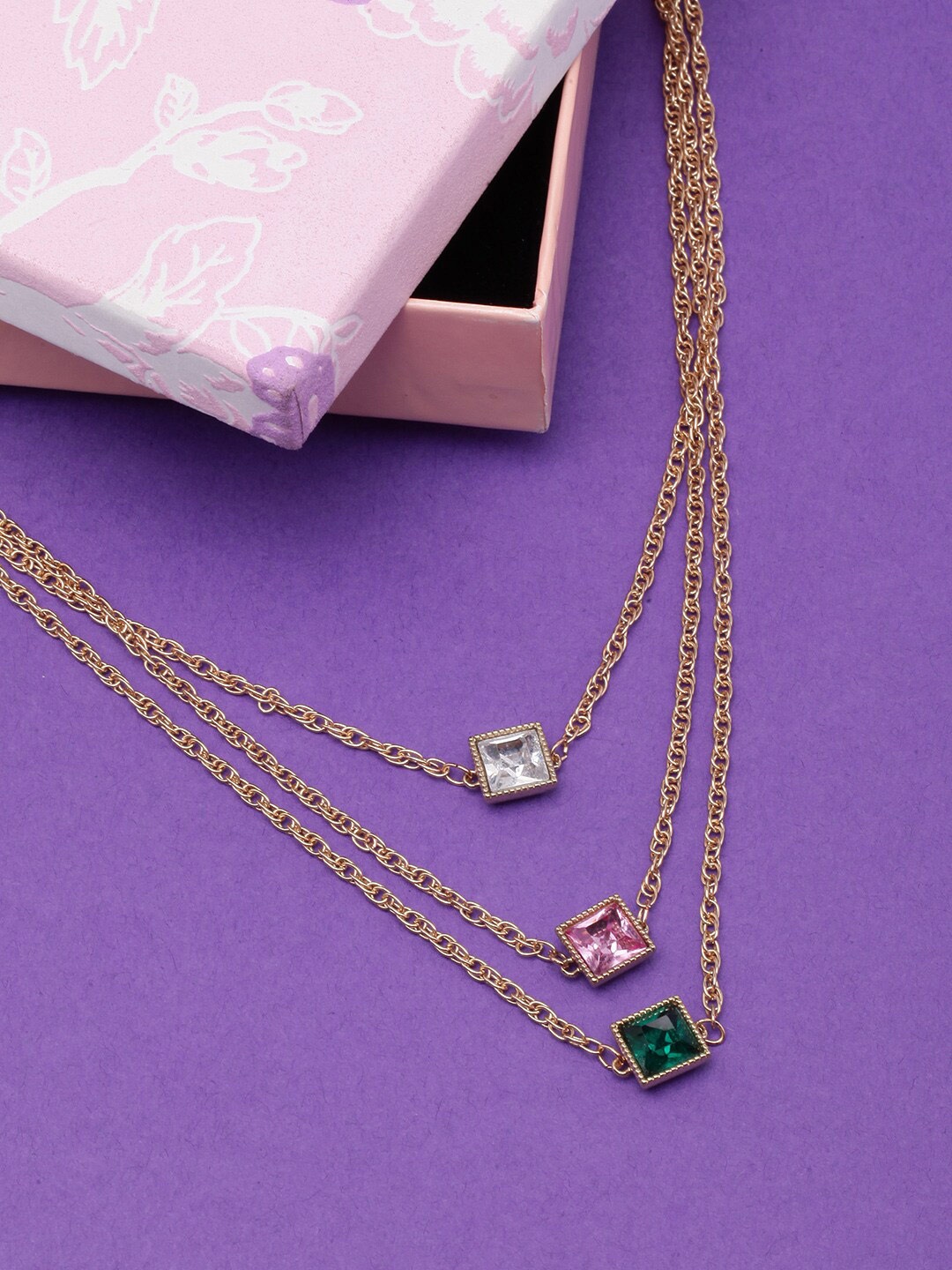 

Stylecast X KPOP Gold-Plated AD Studded Necklace