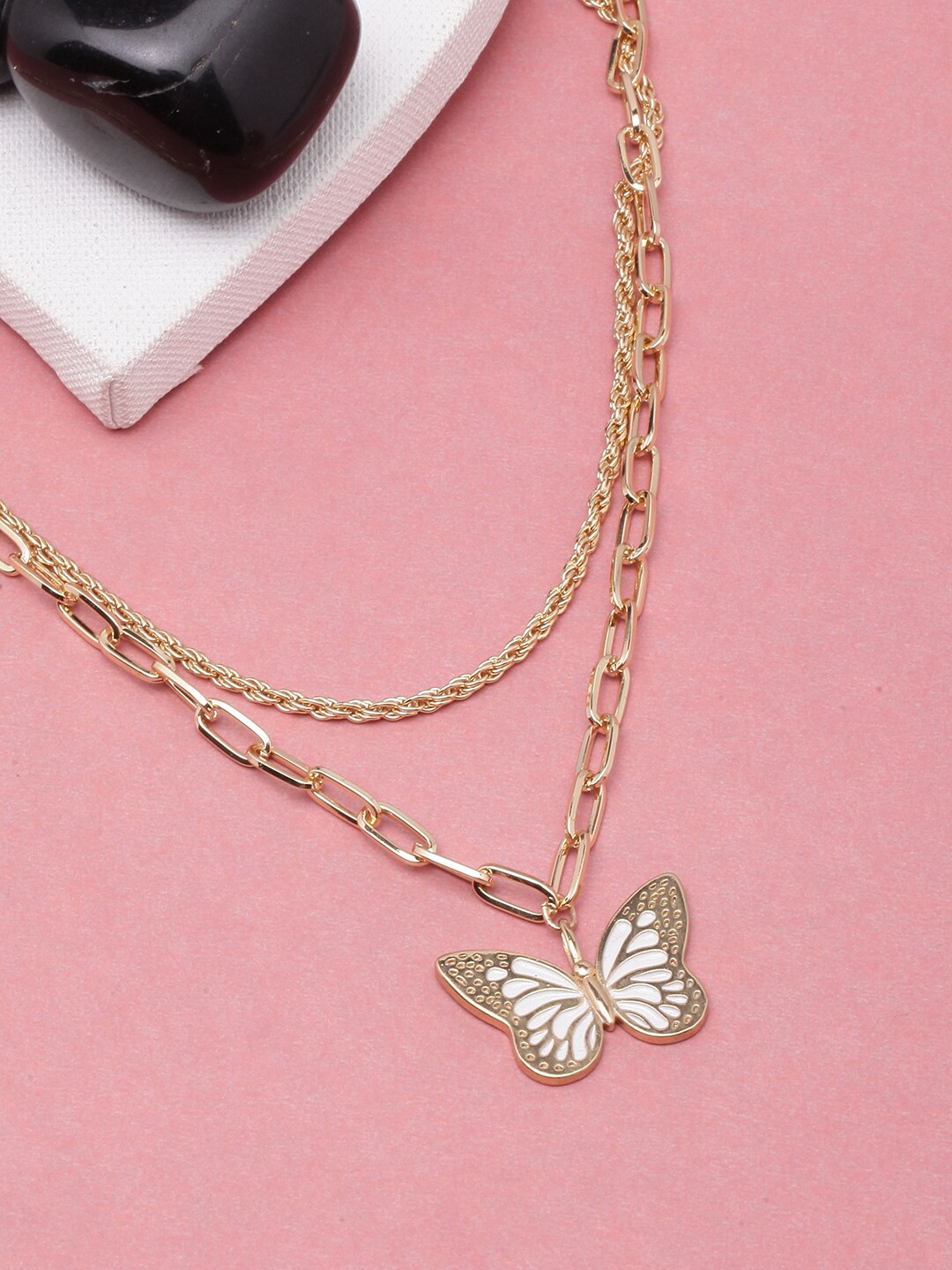 

Stylecast X KPOP Gold-Plated Necklace and Chains