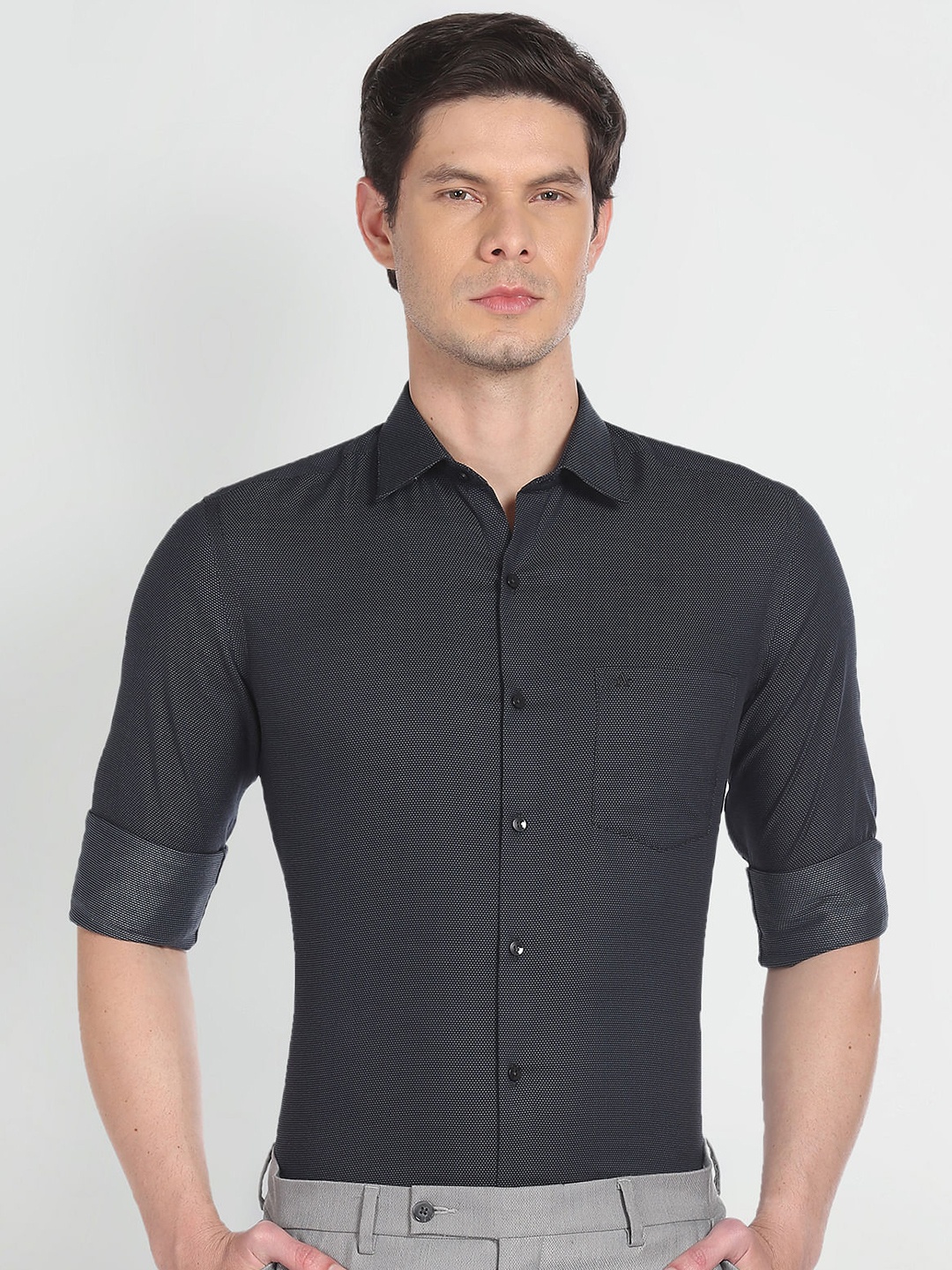 

Arrow Men Blue Slim Fit Opaque Formal Shirt