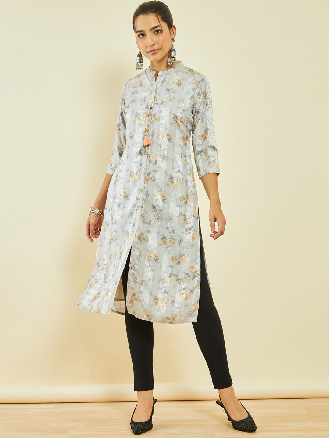 

Soch Floral Printed Mandarin Collar Modal Straight Kurta, Grey