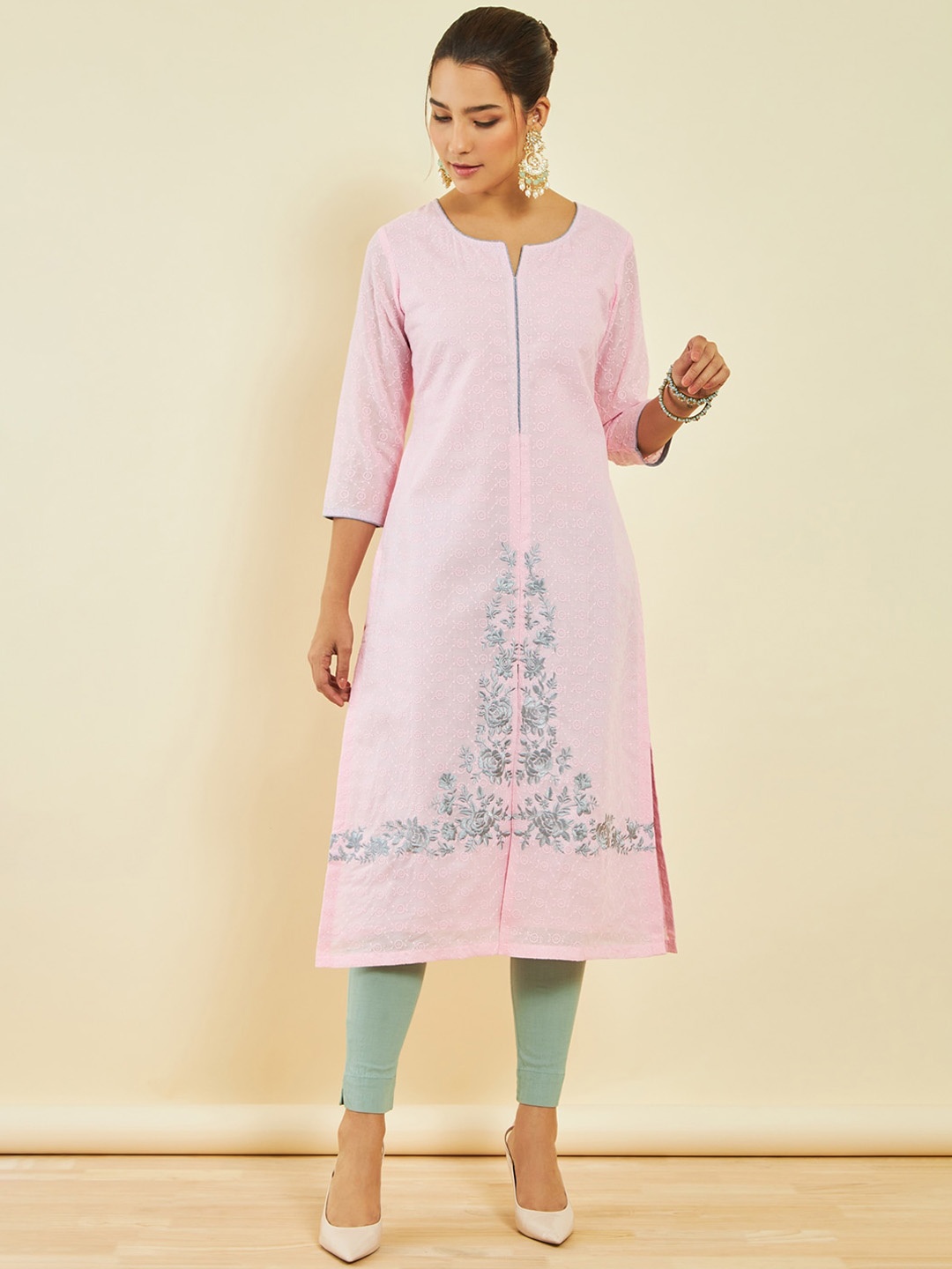 

Soch Ethnic Motif Embroidered Thread Work Straight Kurta, Pink