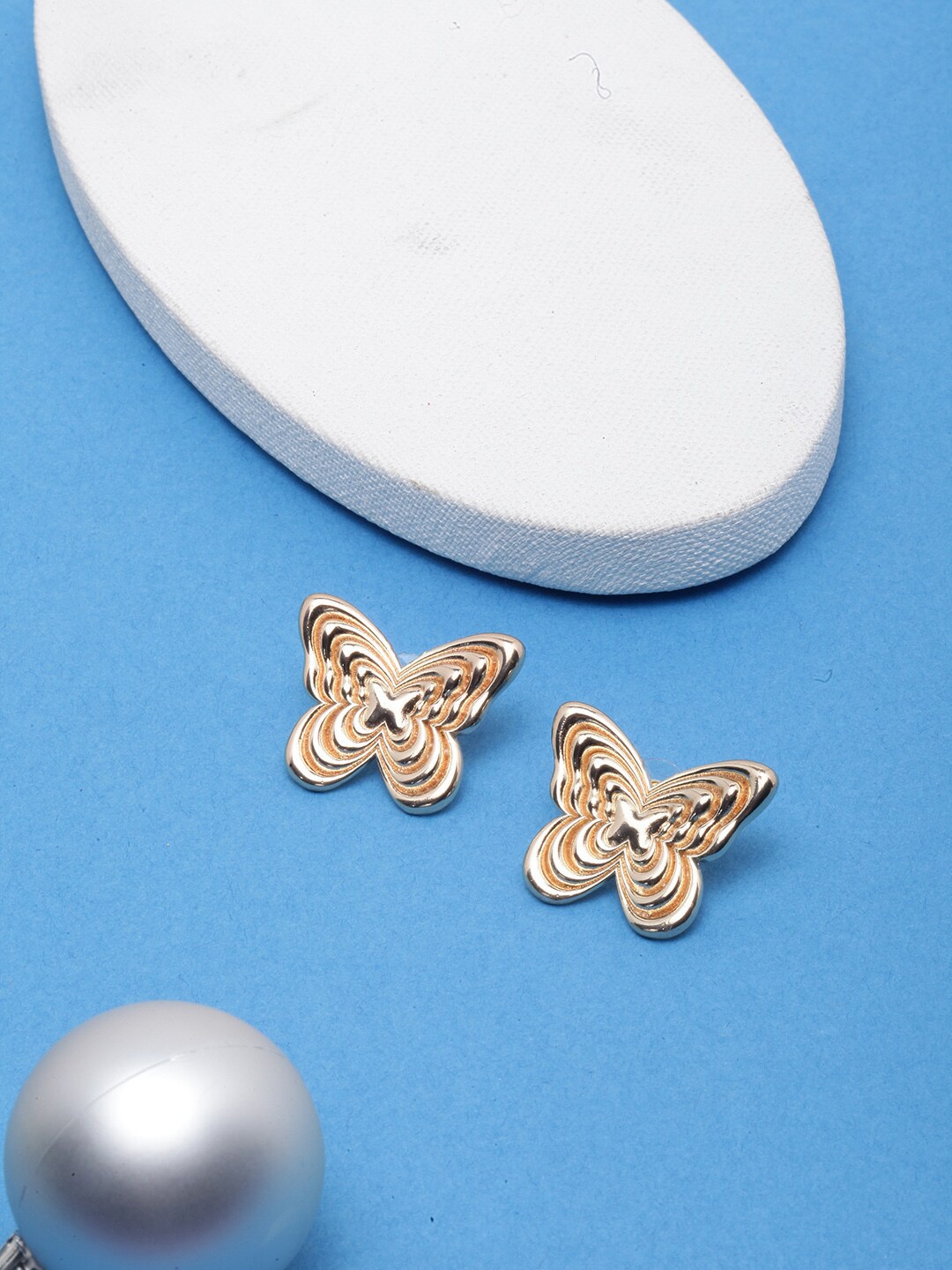 

Stylecast X KPOP Gold-Plated Contemporary Studs Earrings