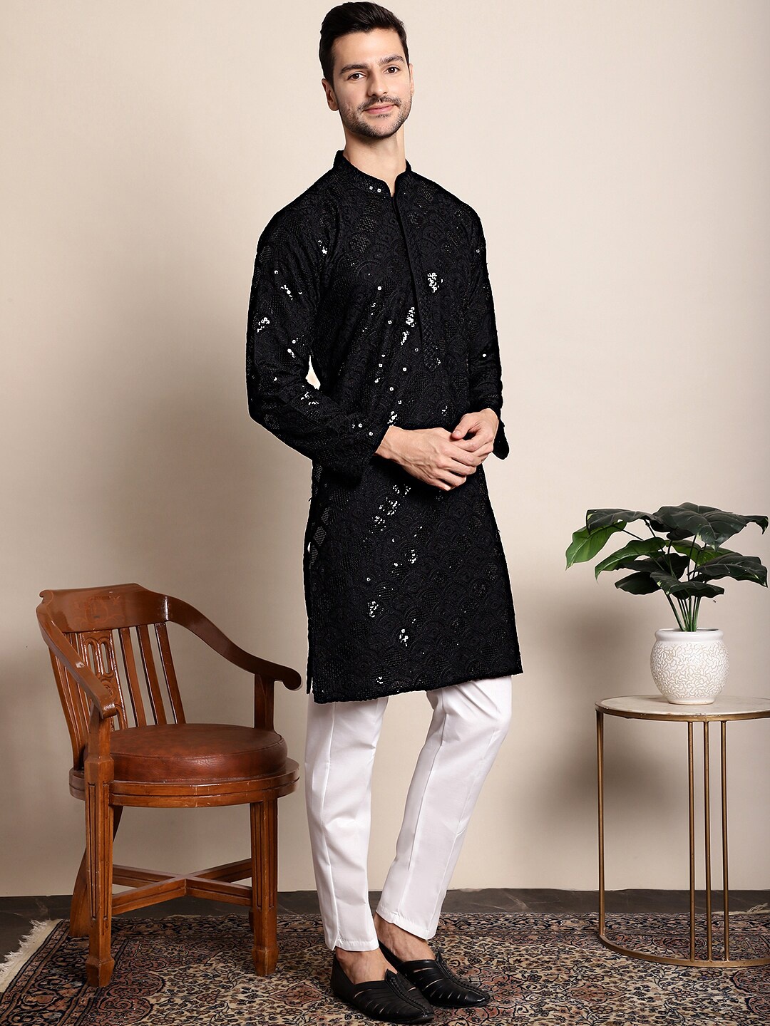 

Anouk Black Floral Embroidered Regular Sequined Kurta with Pyjamas