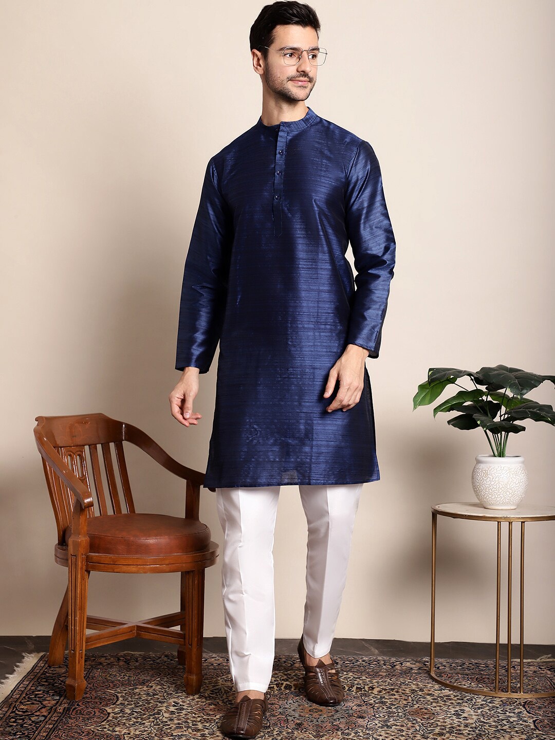 

Anouk Navy Blue Band Collar Regular Kurta with Pyjamas
