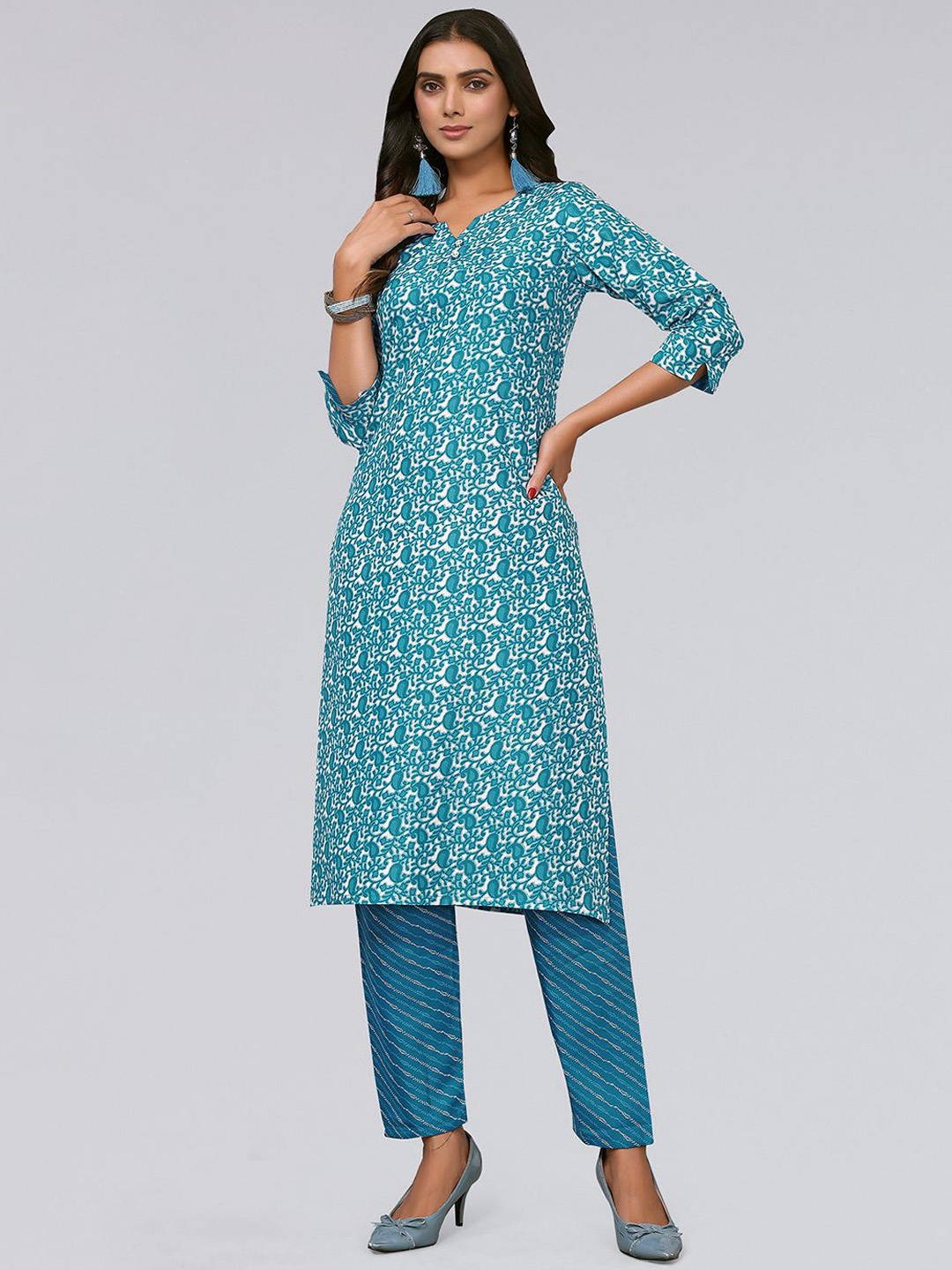 

KALINI Paisley Printed Straight Kurta with Trousers, White