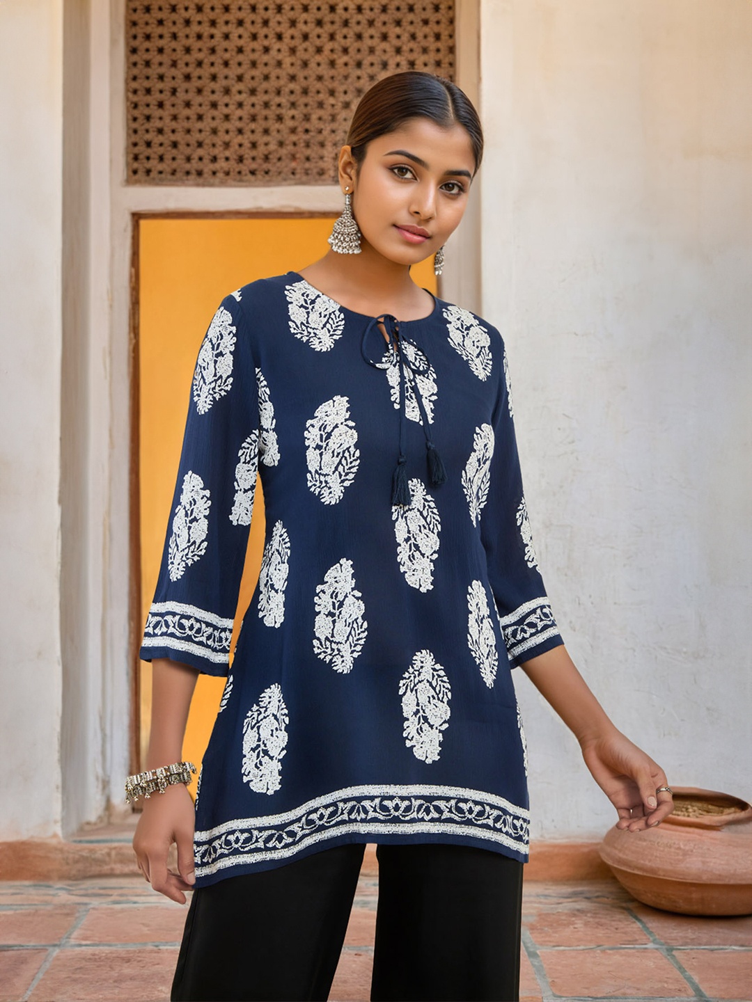 

Soch Ethnic Motifs Printed Tunic, Navy blue