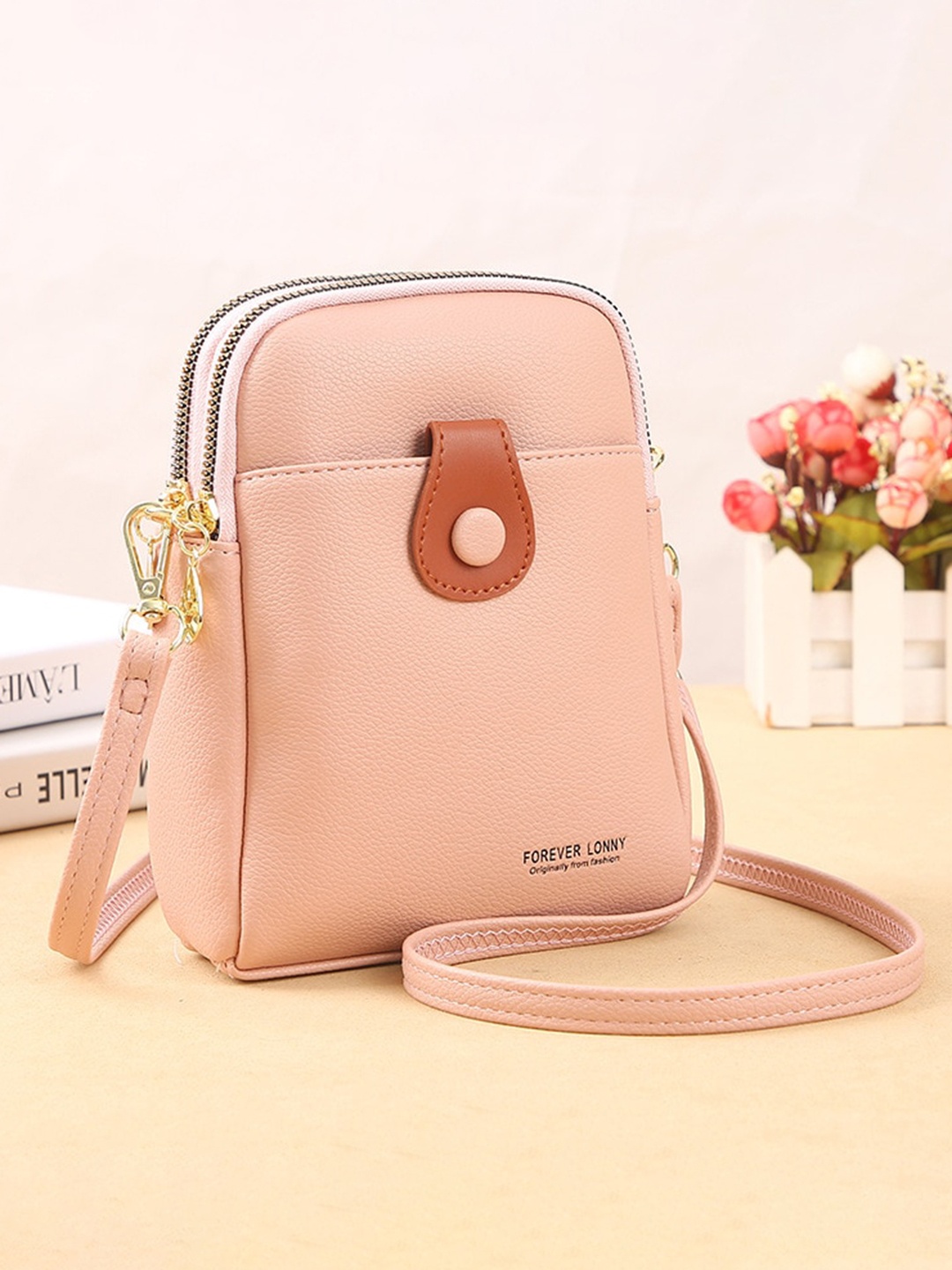 

Diva Dale Structured Sling Bag, Peach