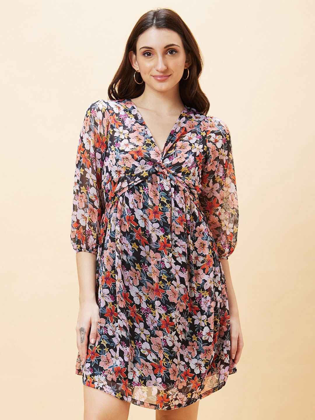 

Globus Black Floral Printed V-Neck Puff Sleeve Fit & Flare Dress