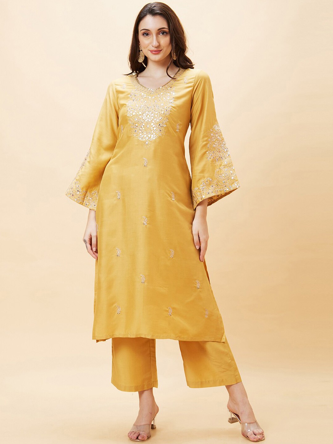 

Globus Women Embroidered Bell Sleeve Straight Kurta & Wide Leg Trouser Set, Yellow
