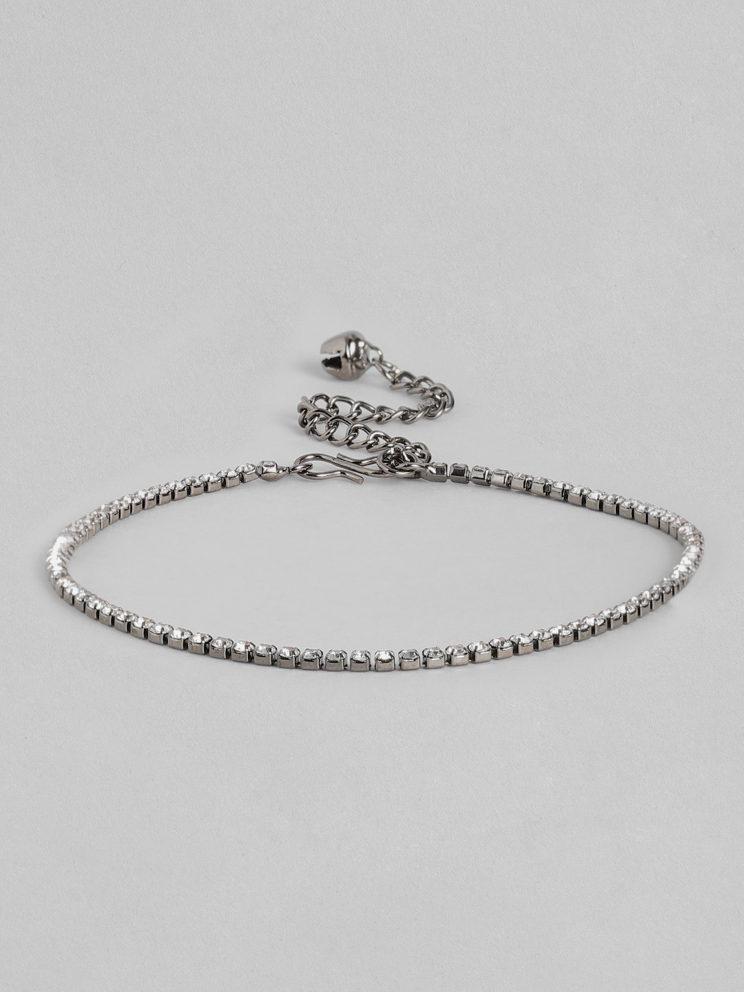 

Sangria Women Silver-Plated Stone Studded Anklet
