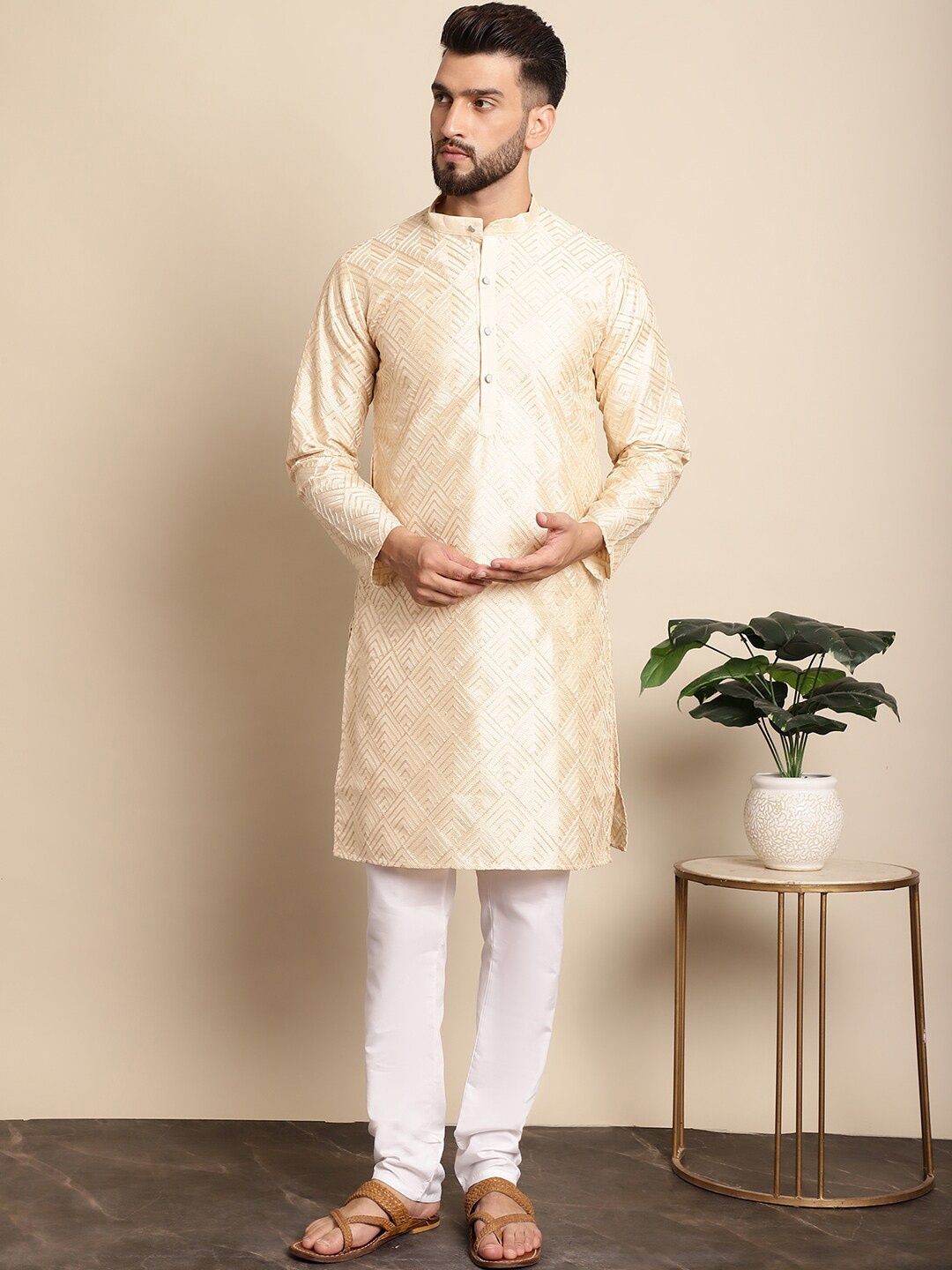 

Anouk Geometric Embroidered Dupion Silk Kurta with Pyjamas, Beige