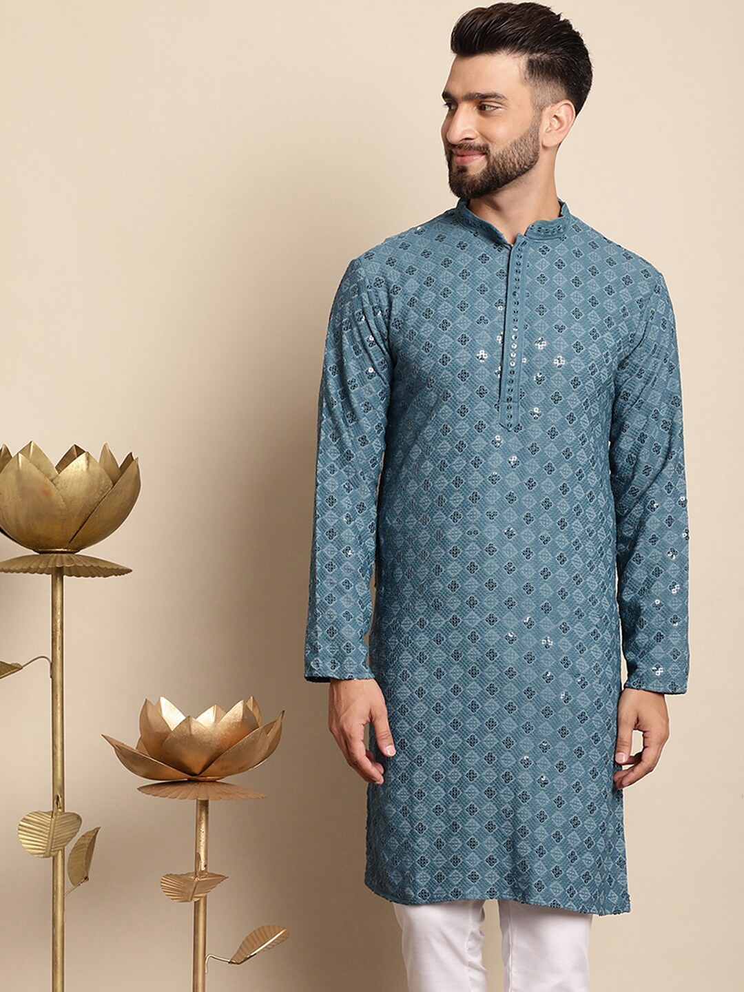 

Anouk Geometric Embroidered Sequinned Mandarin Collar Cotton Regular Kurta, Blue