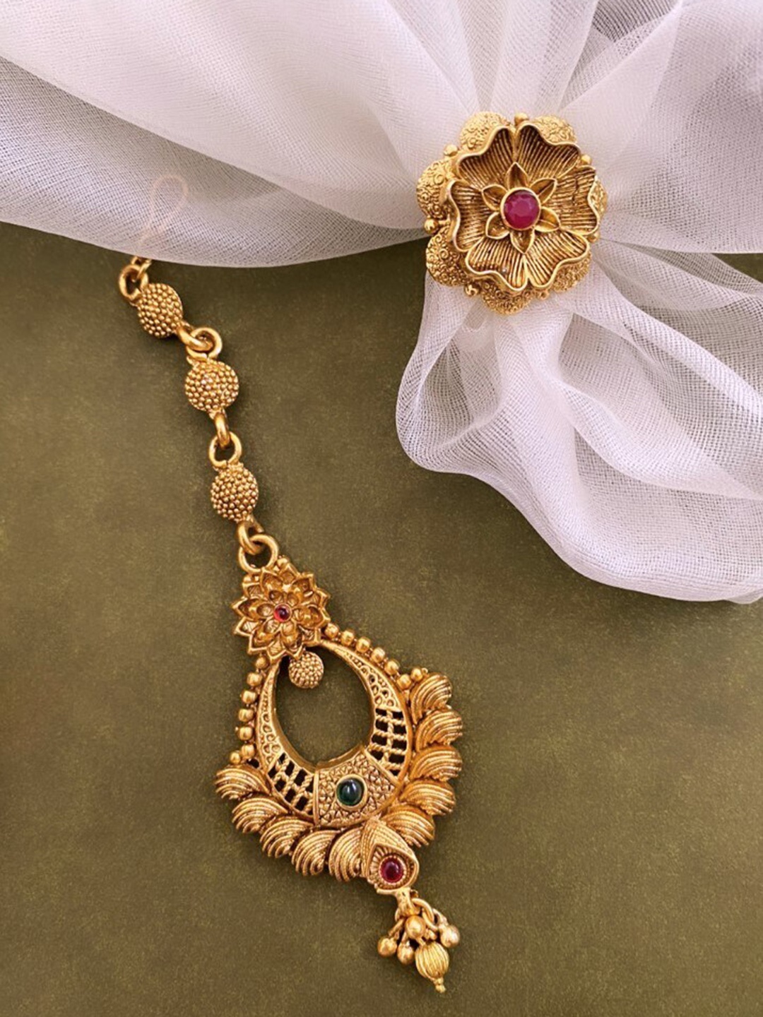 

ATIBELLE Gold-Plated Stone-Studded Maang Tika & Finger Ring Jewellery Set